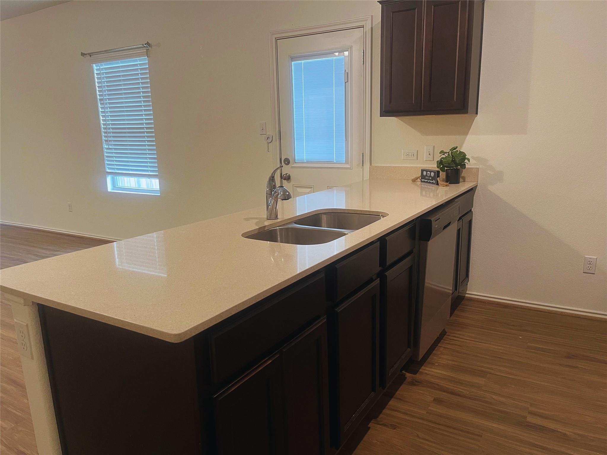 117 Galaxy Way, Jarrell, TX 76537