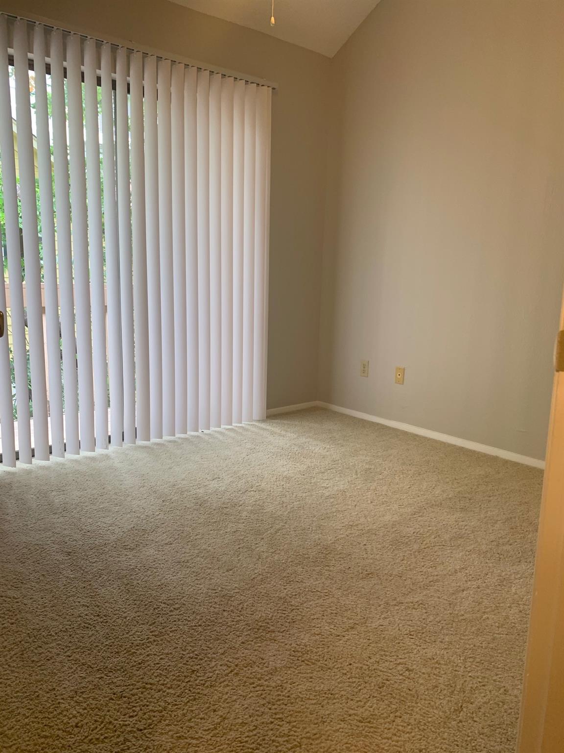 2210 Pearl St # 305, Austin, TX 78705
