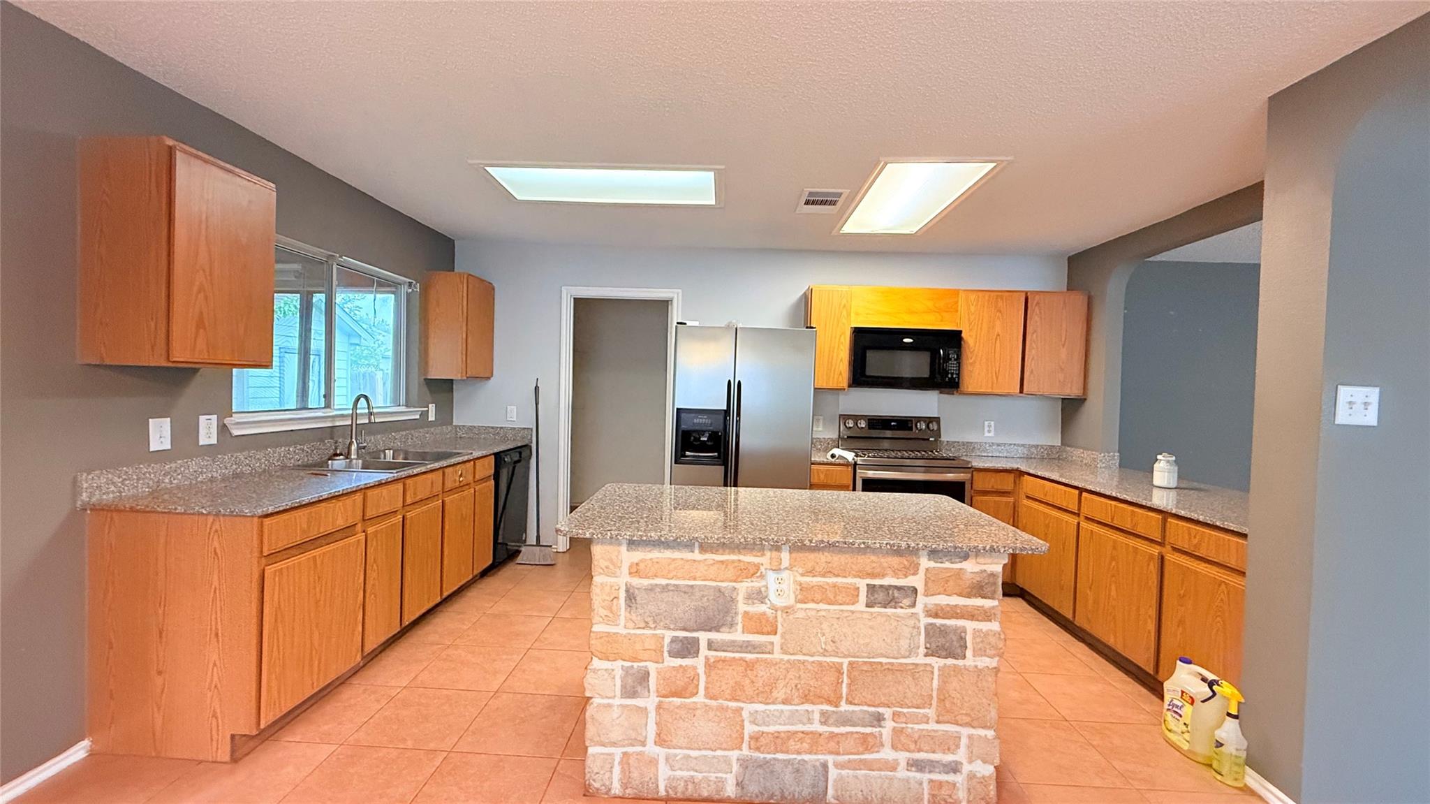 3324 Perch Trl, Round Rock, TX 78665