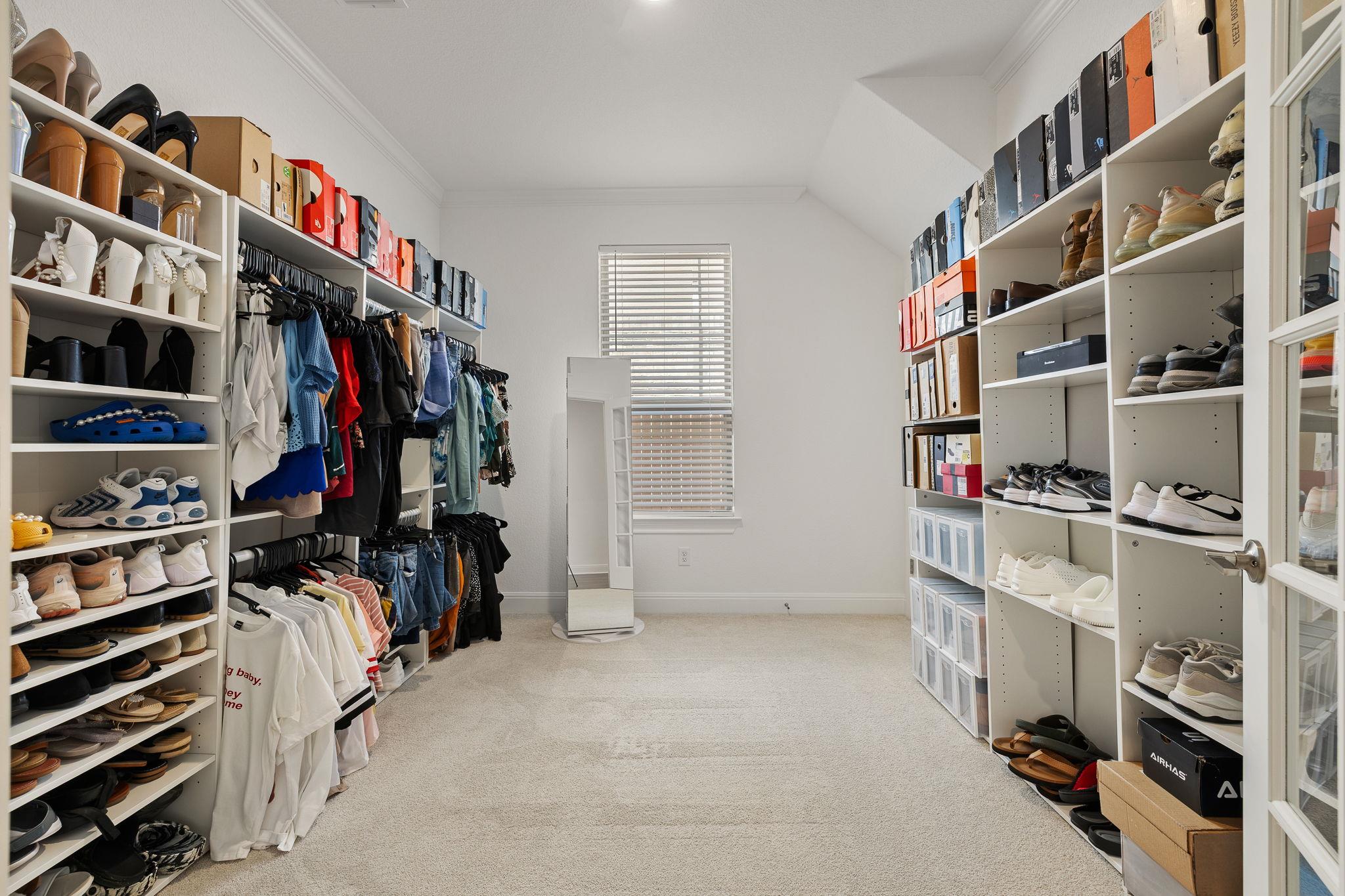 113 Bell Chime Dr, Liberty Hill, TX 78642