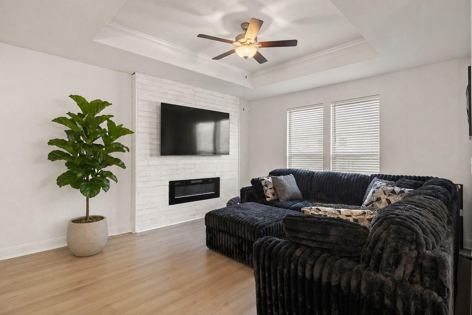 113 Bell Chime Dr, Liberty Hill, TX 78642