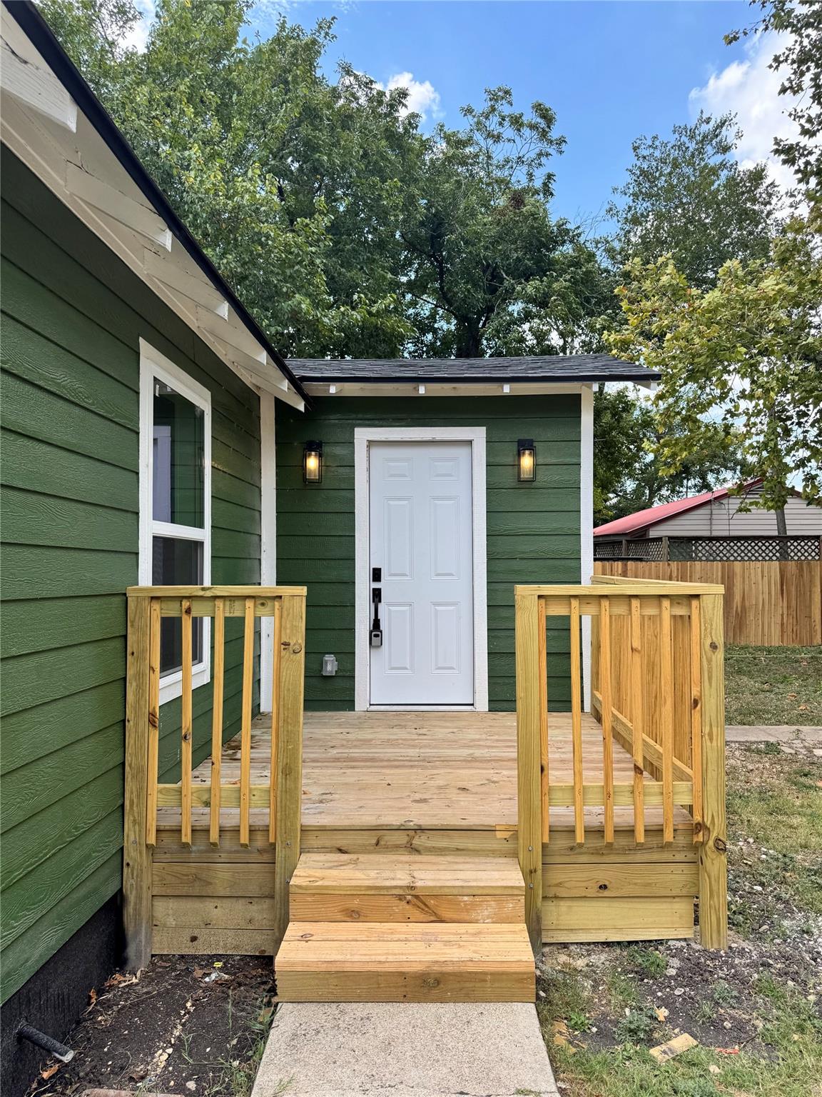 223 NW Front St, Bartlett, TX 76511