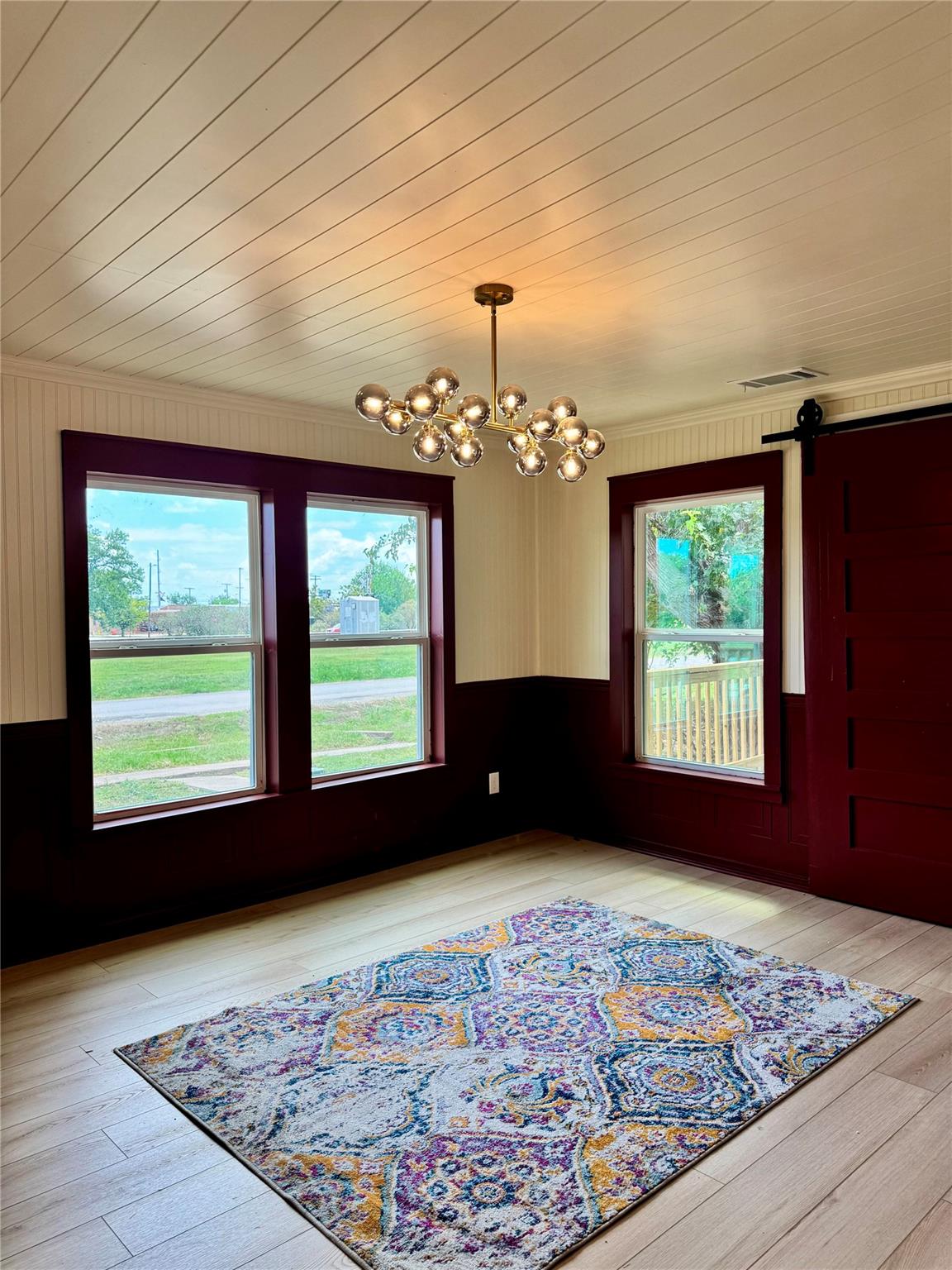 223 NW Front St, Bartlett, TX 76511