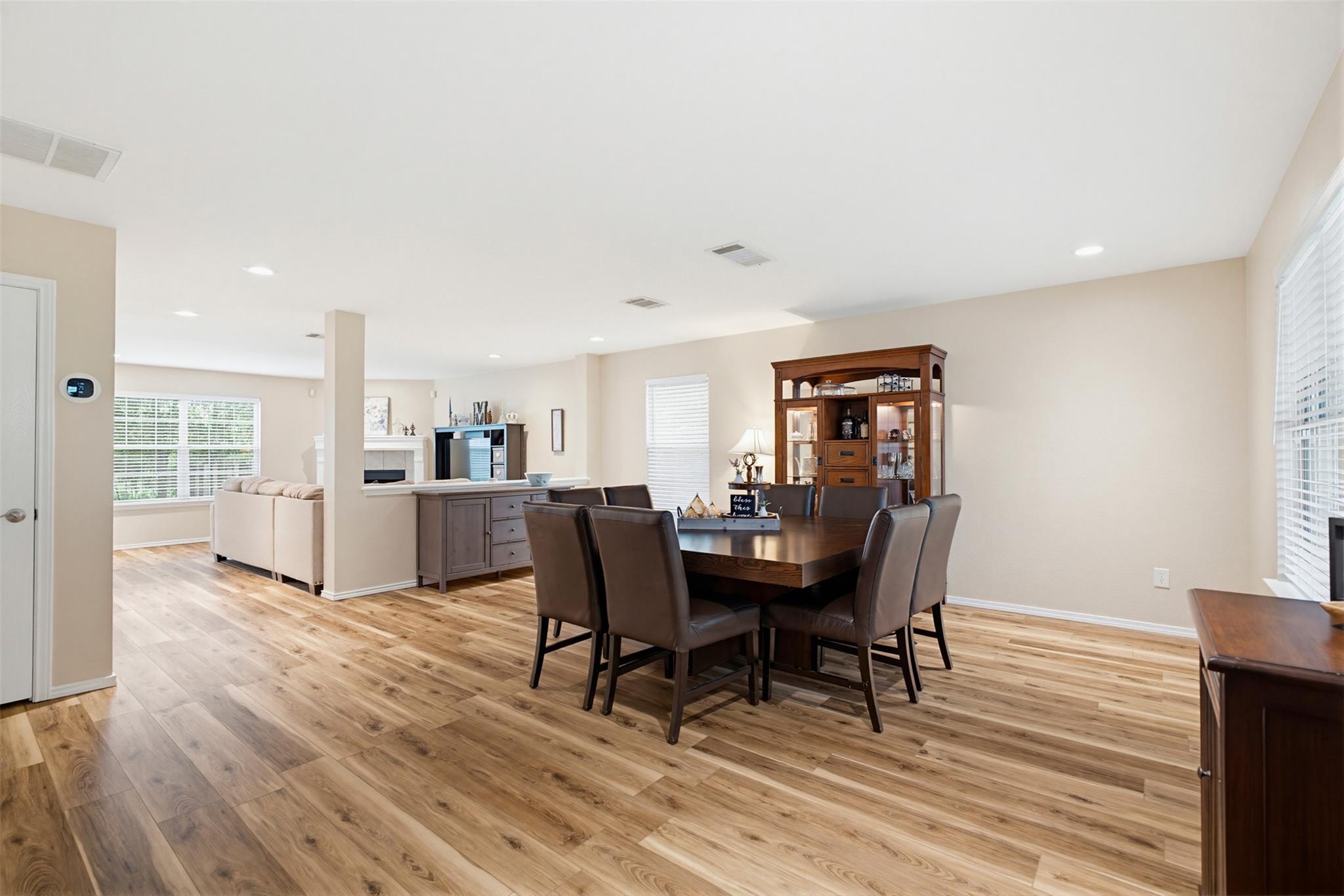 369 S Kates Cv, Buda, TX 78610