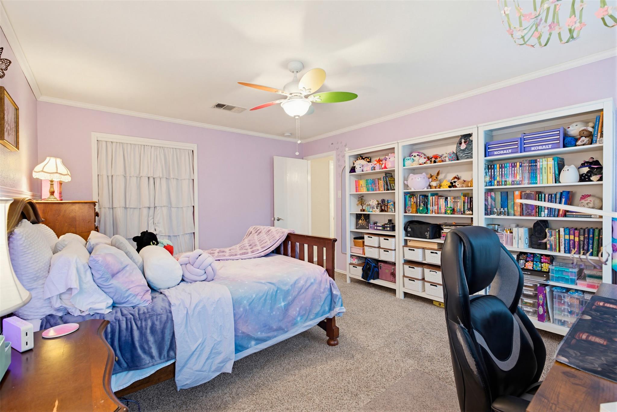 369 S Kates Cv, Buda, TX 78610