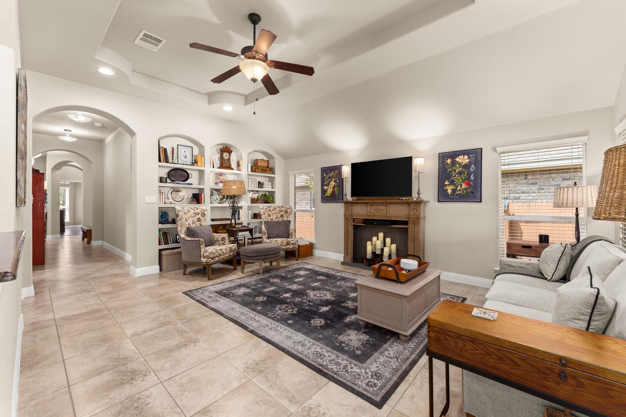 215 Choke Canyon Ln, Georgetown, TX 78628