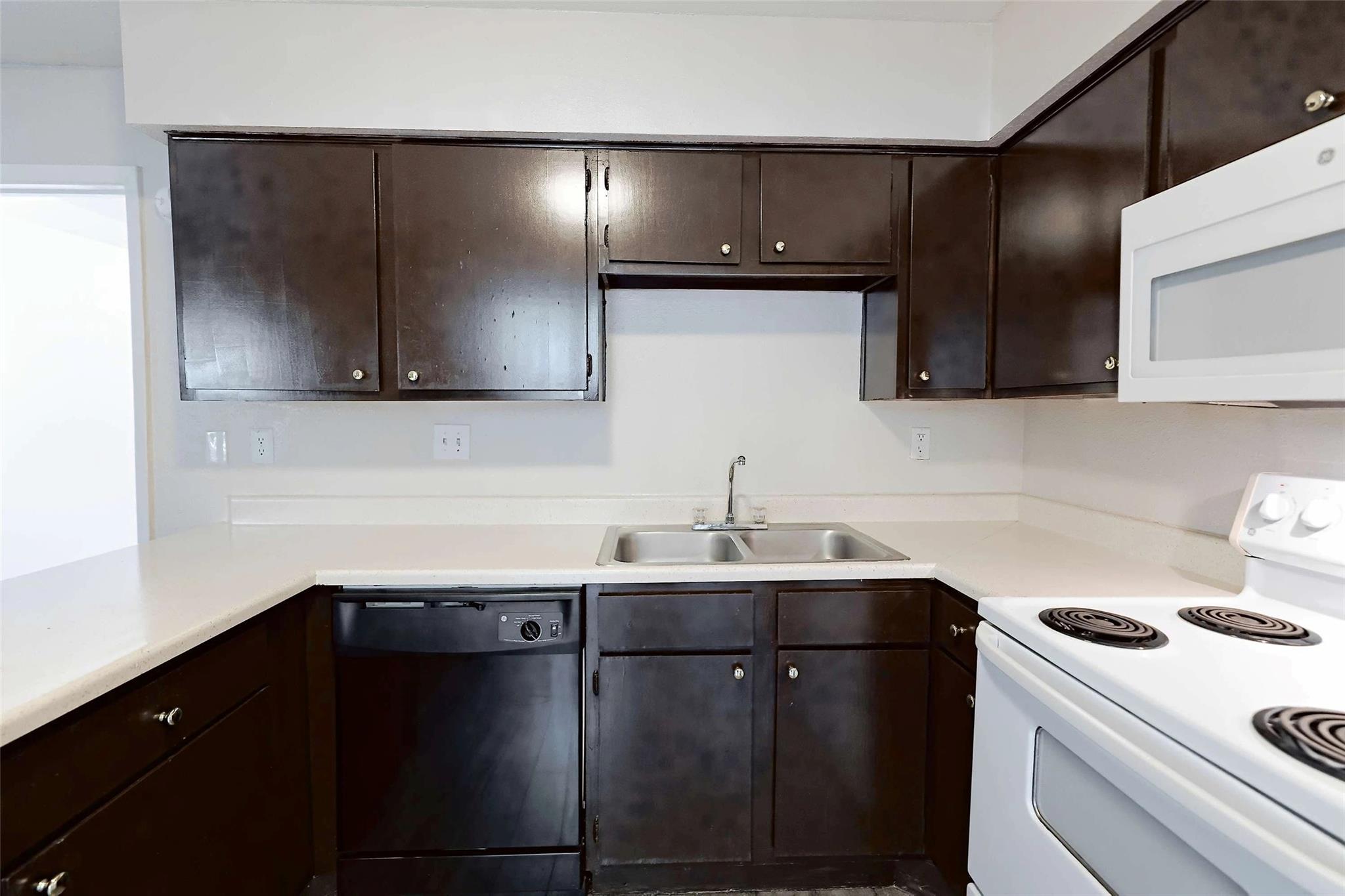 2809 W William Cannon Dr # G305, Austin, TX 78745
