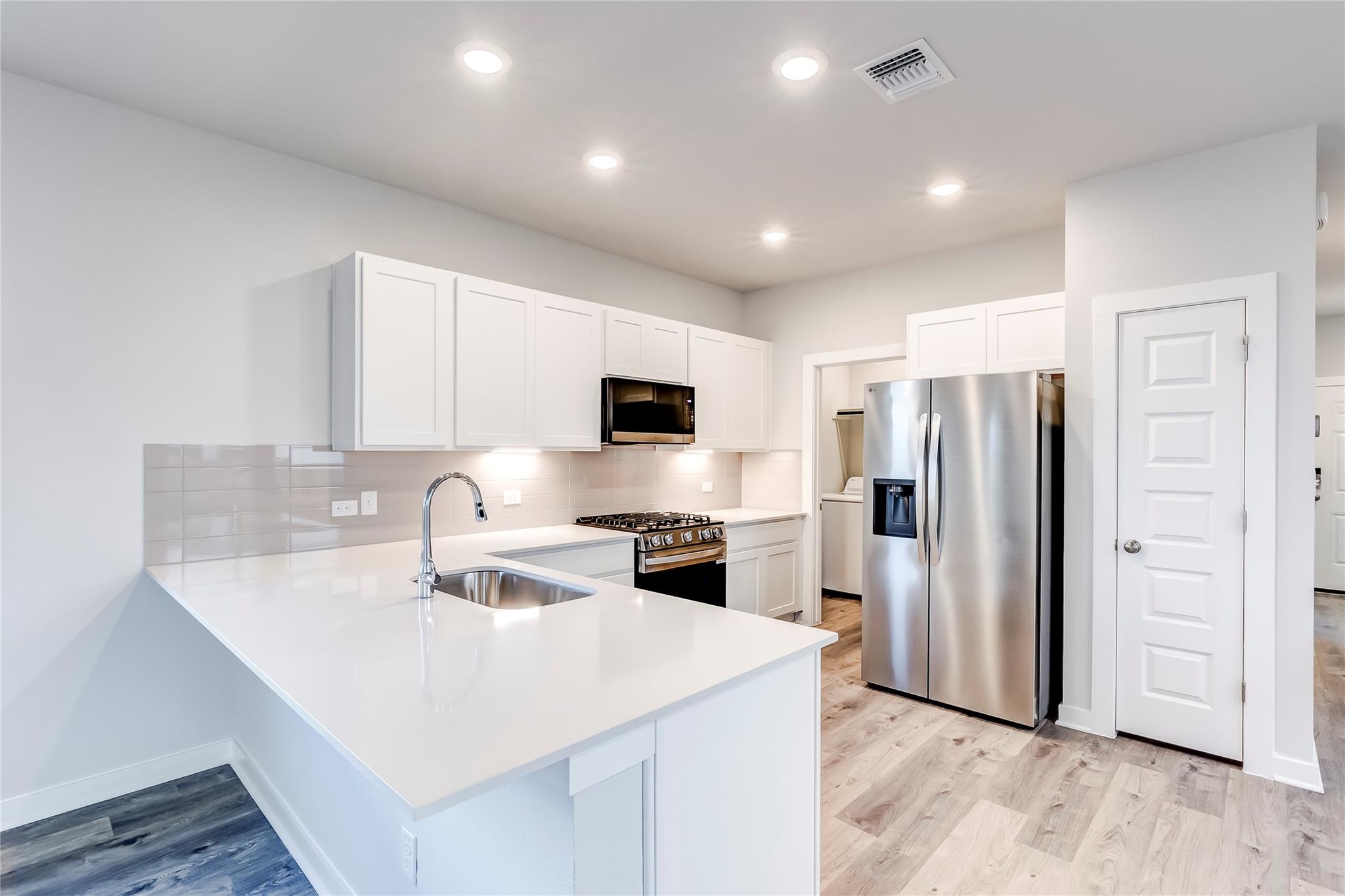 2086 Alice Jay Way, Round Rock, TX 78665