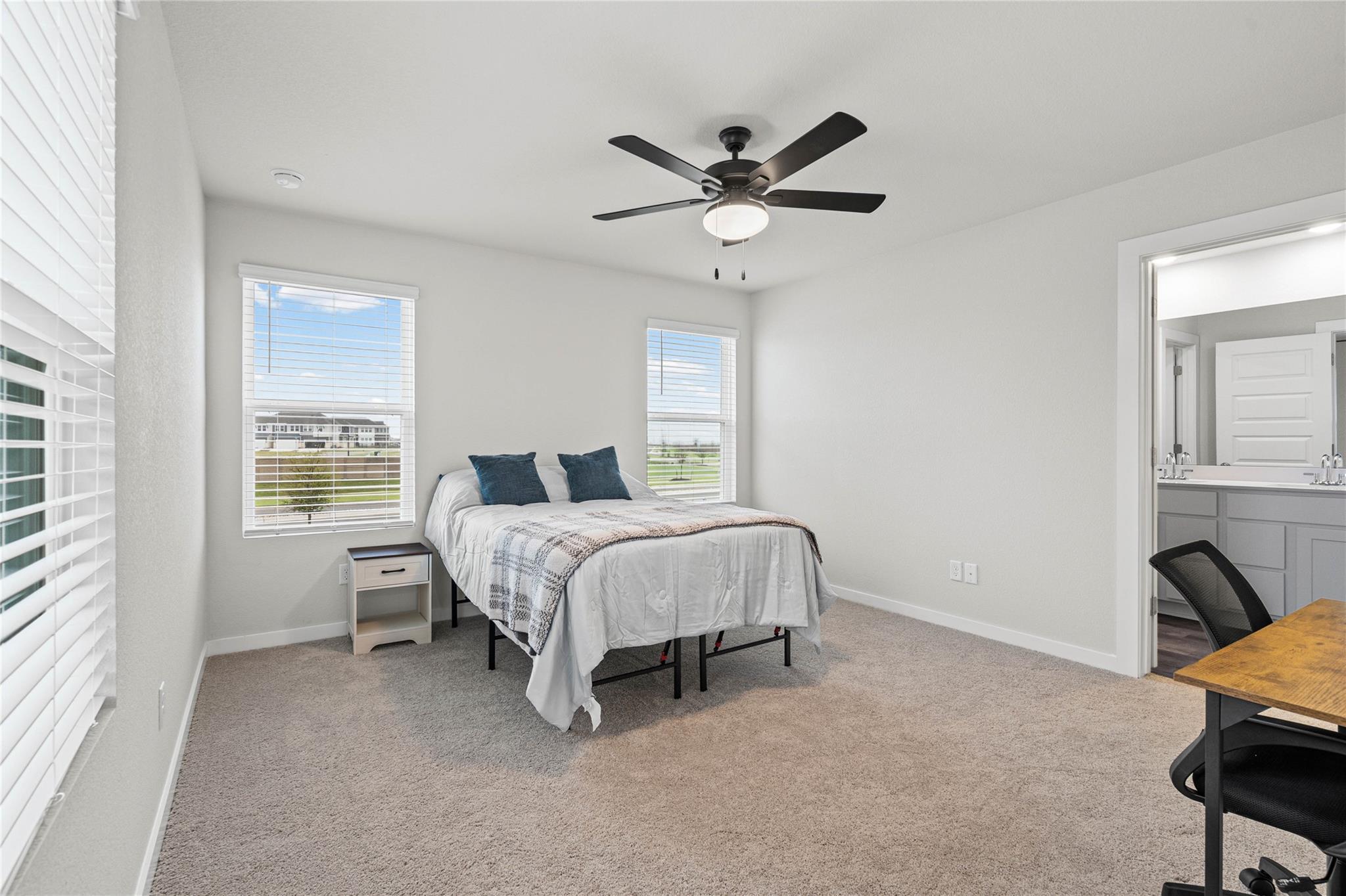 2086 Alice Jay Way, Round Rock, TX 78665