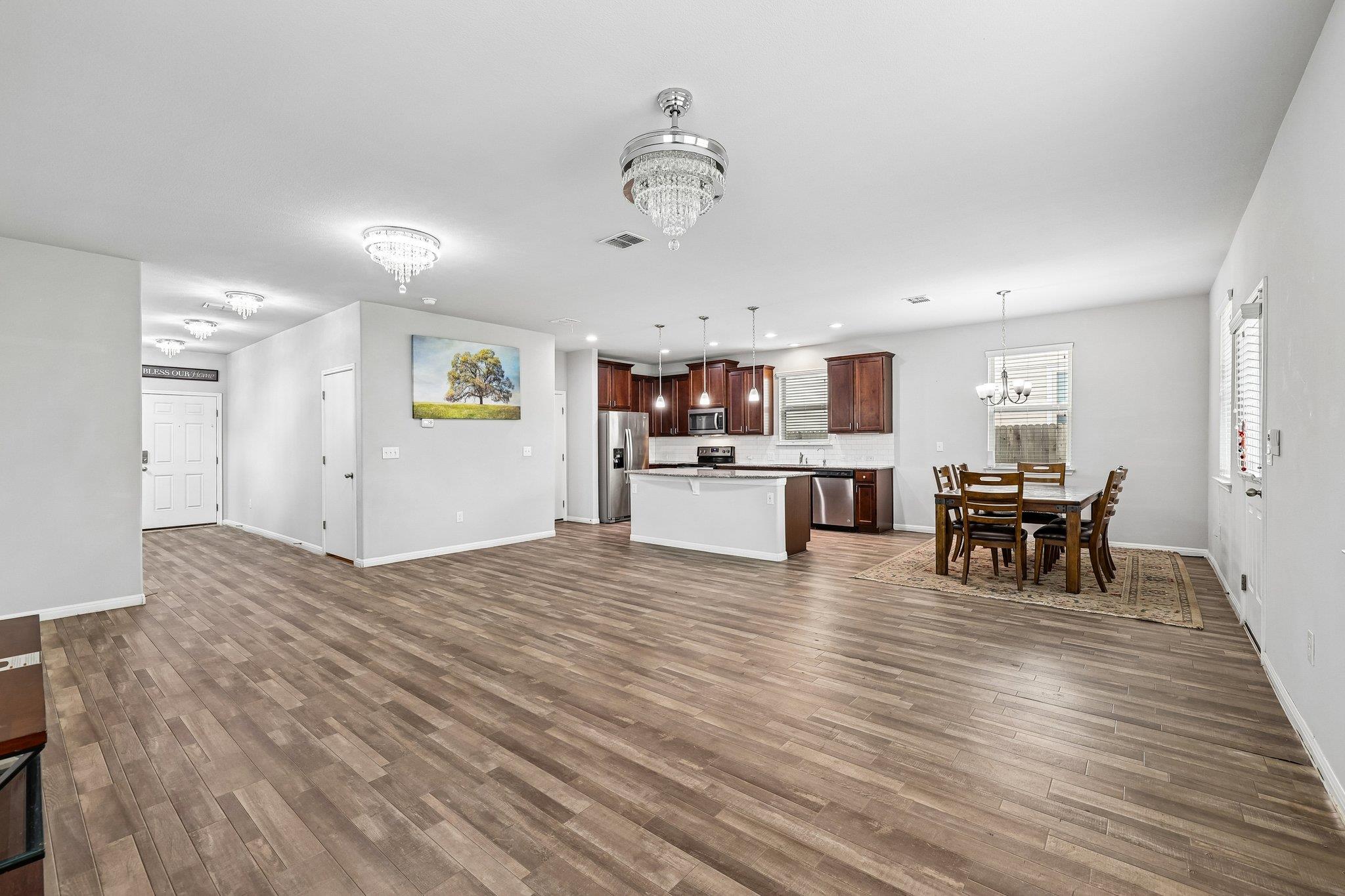 387 Guemal Rd, Buda, TX 78610