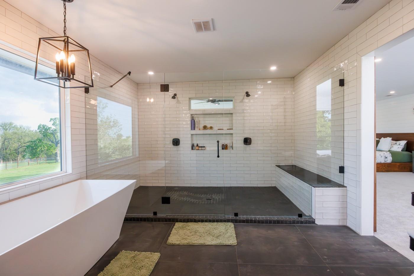 187 N Cedar Creek Dr, Cedar Creek, TX 78612