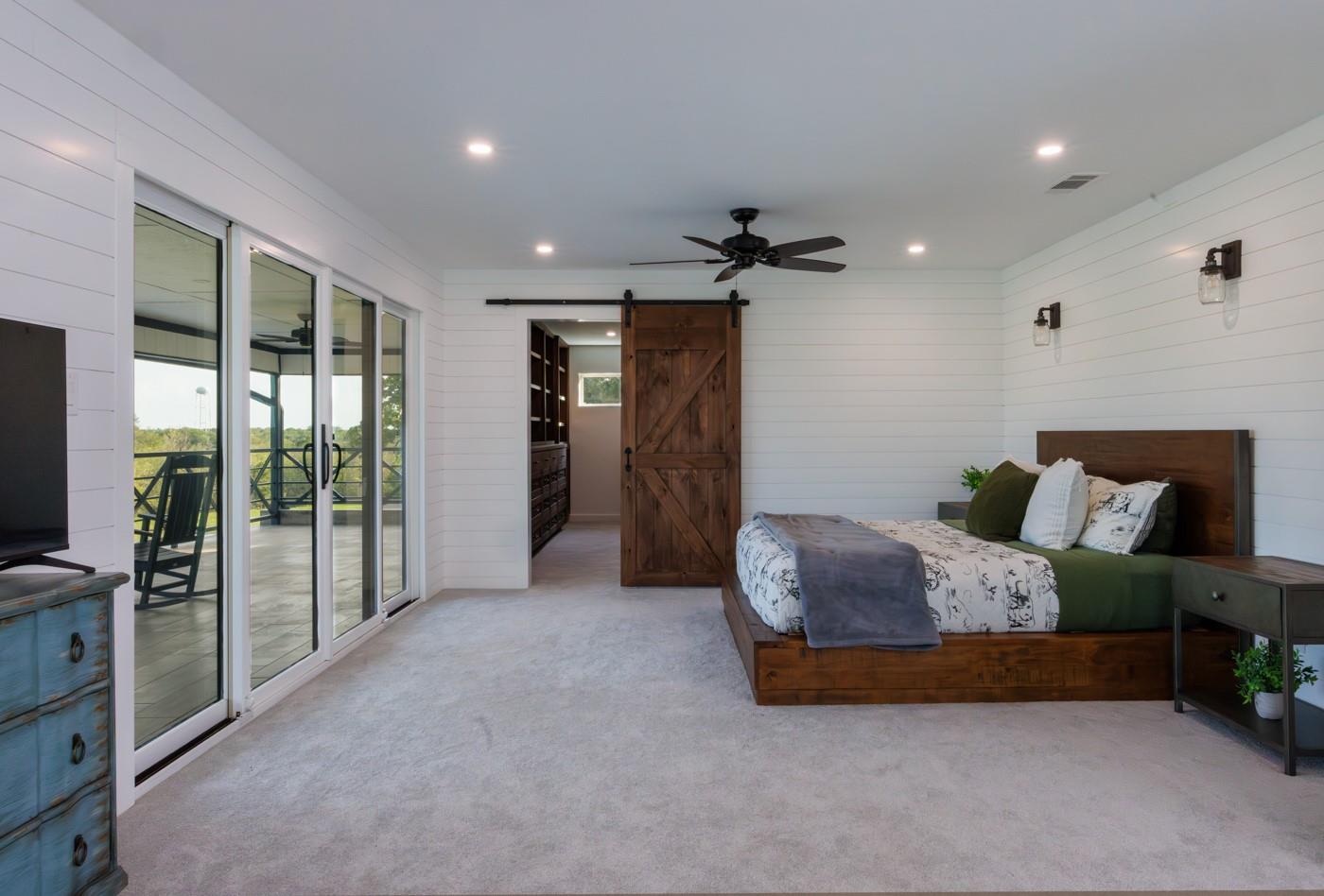 187 N Cedar Creek Dr, Cedar Creek, TX 78612