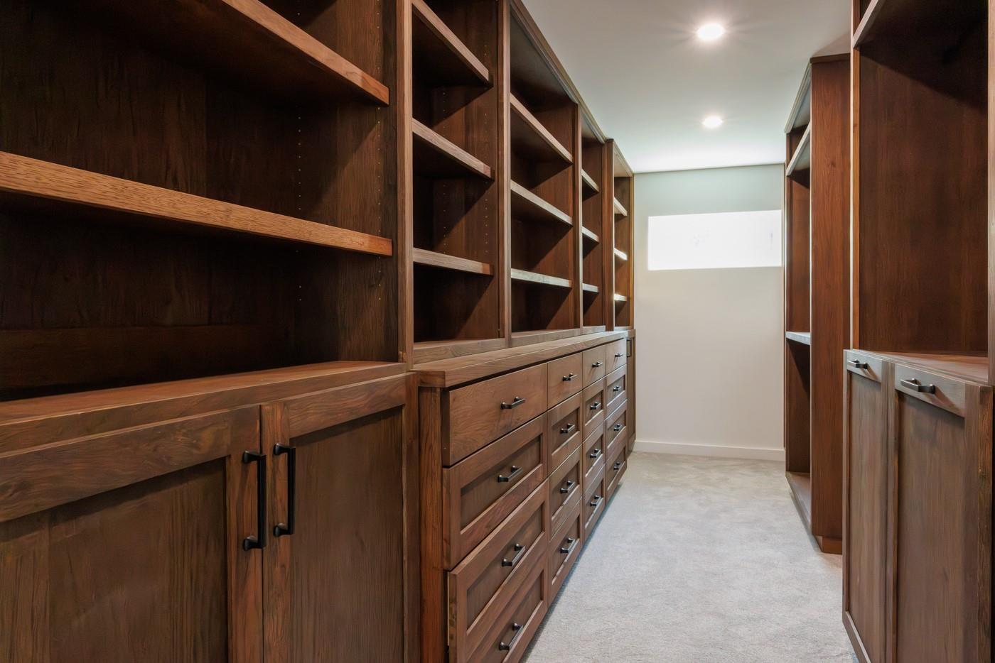 187 N Cedar Creek Dr, Cedar Creek, TX 78612