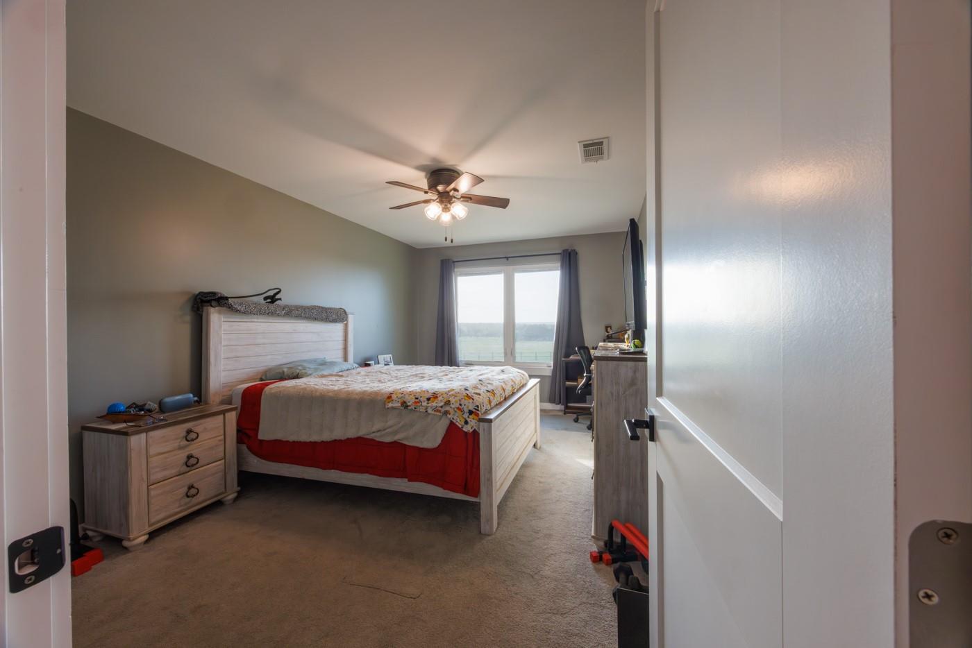 187 N Cedar Creek Dr, Cedar Creek, TX 78612