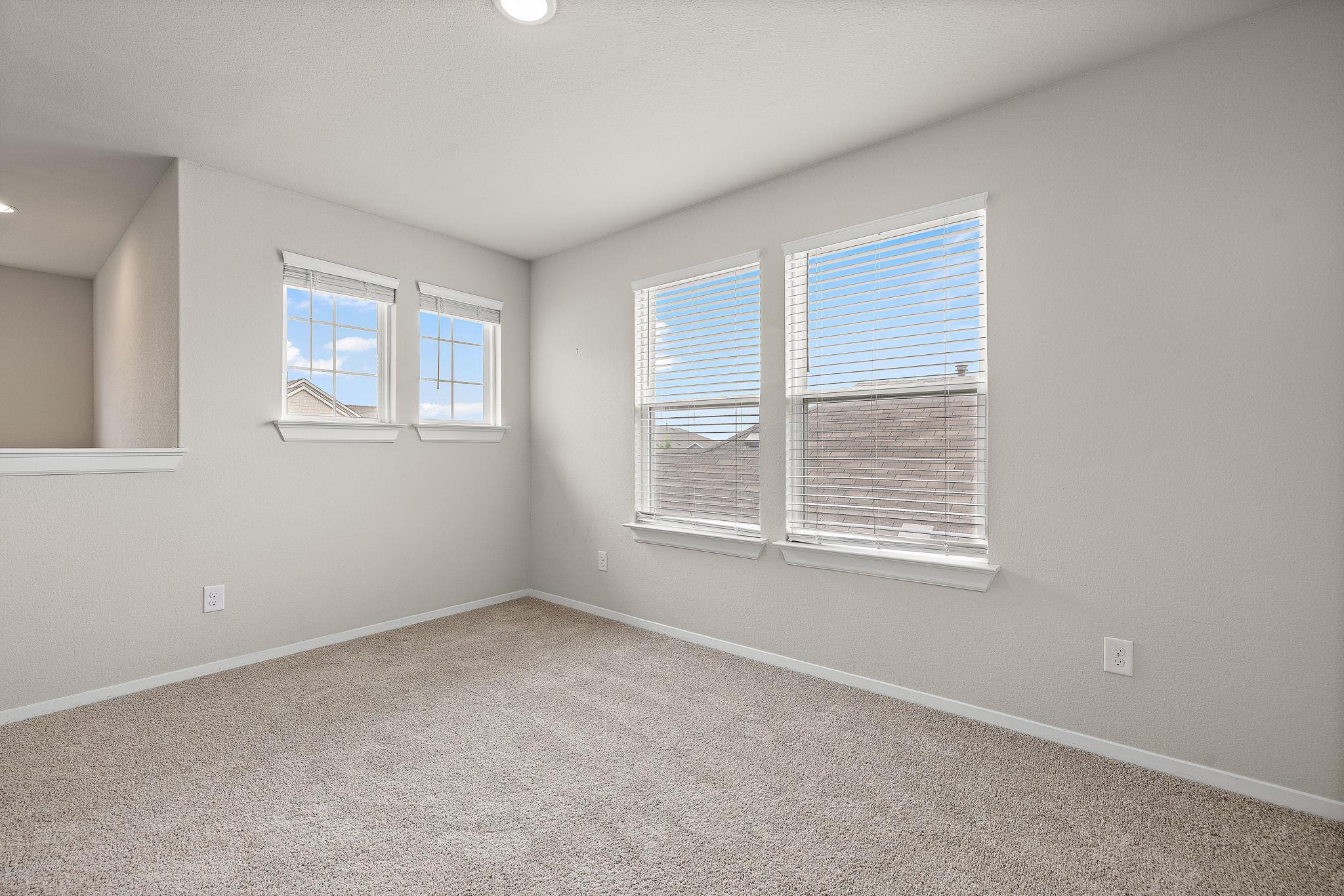 109 Fabion St, Kyle, TX 78640