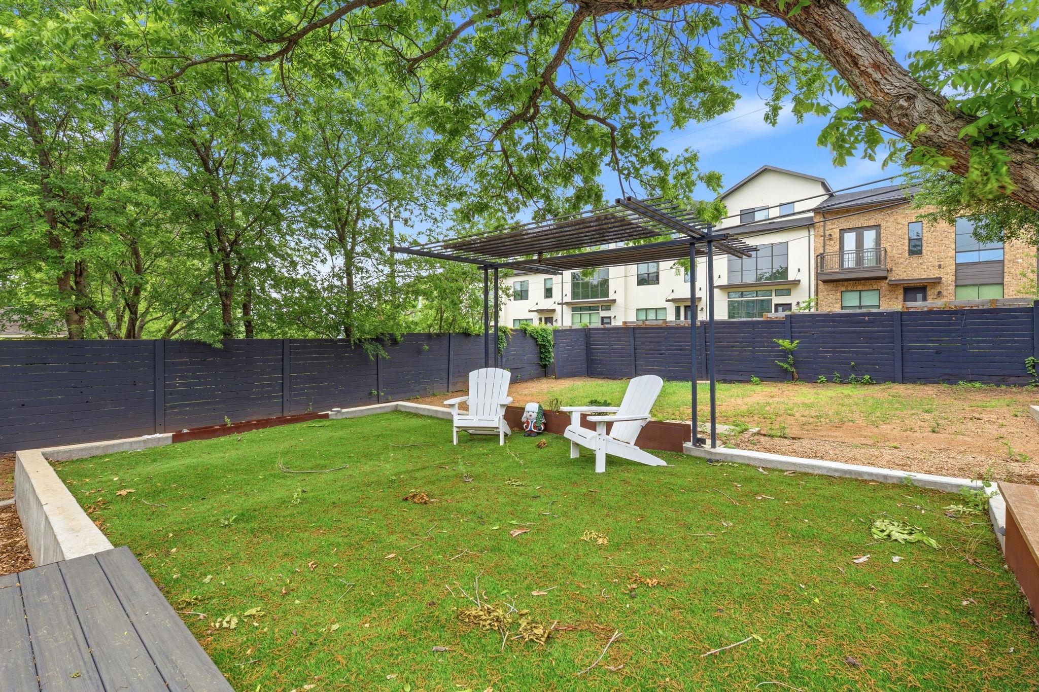 2635 W 45th St, Austin, TX 78731