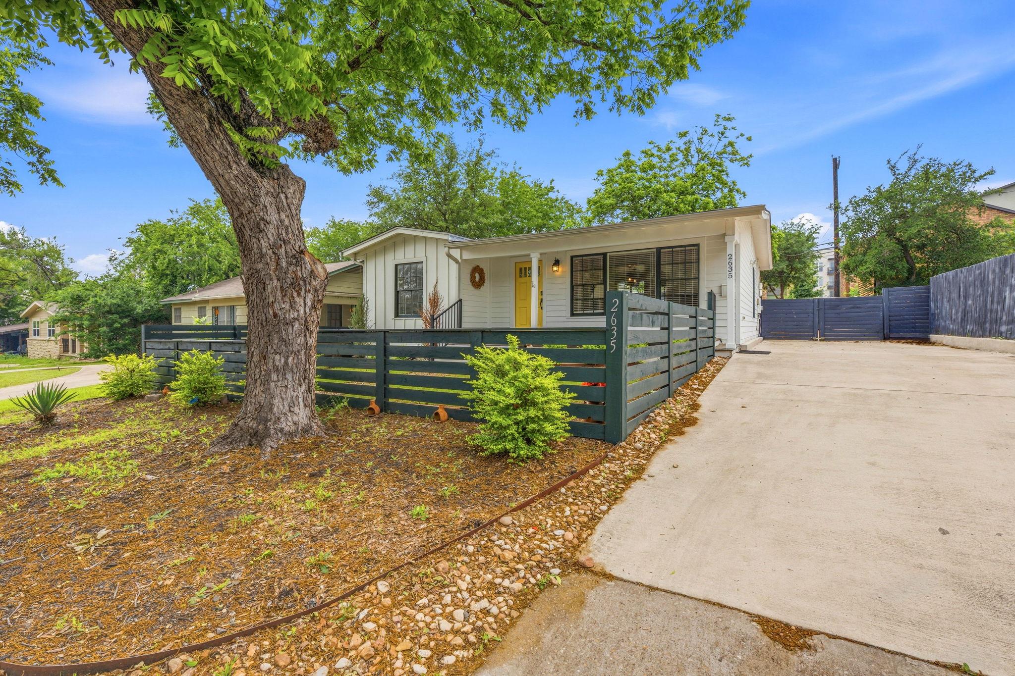 2635 W 45th St, Austin, TX 78731