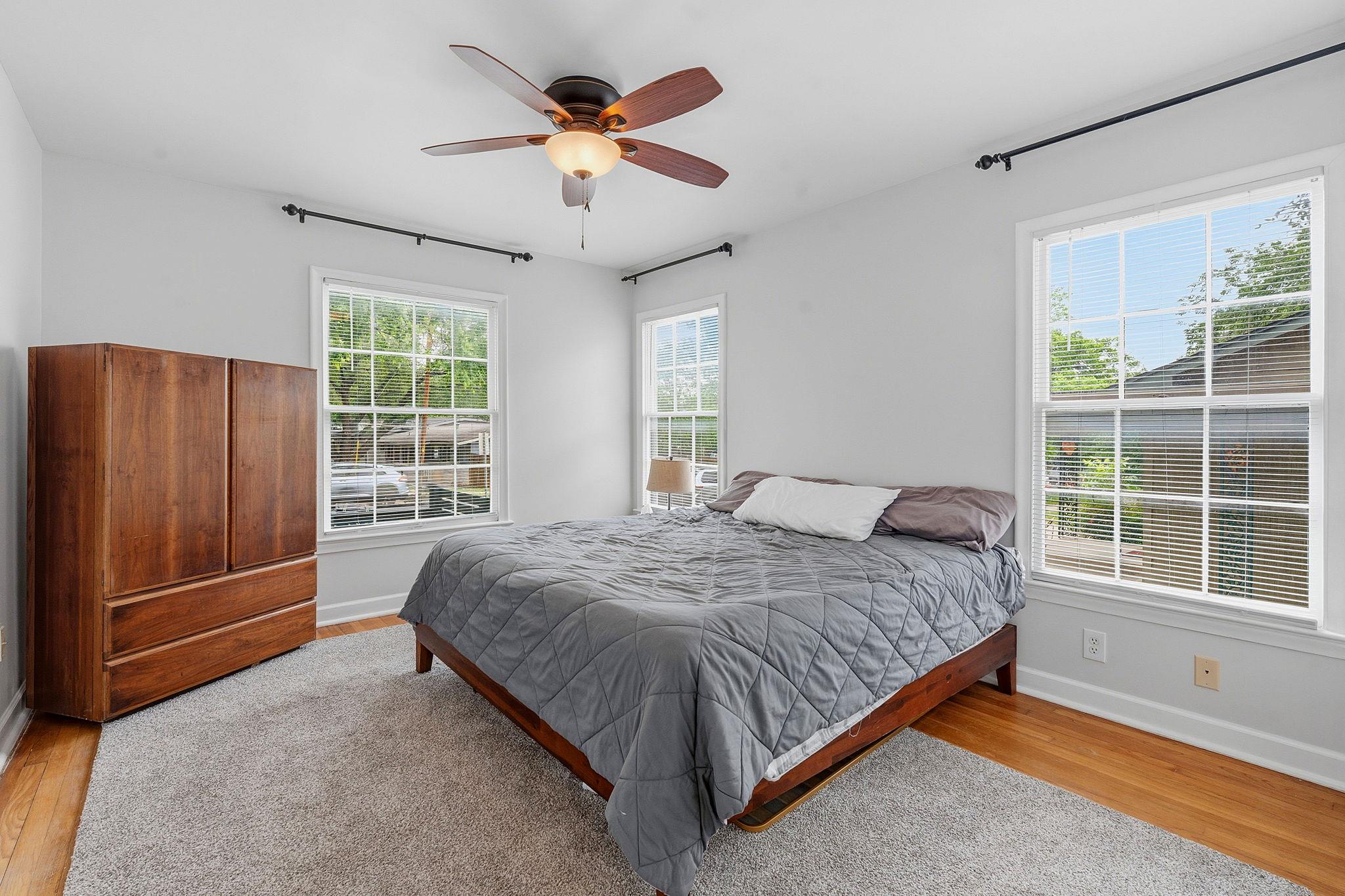 2635 W 45th St, Austin, TX 78731