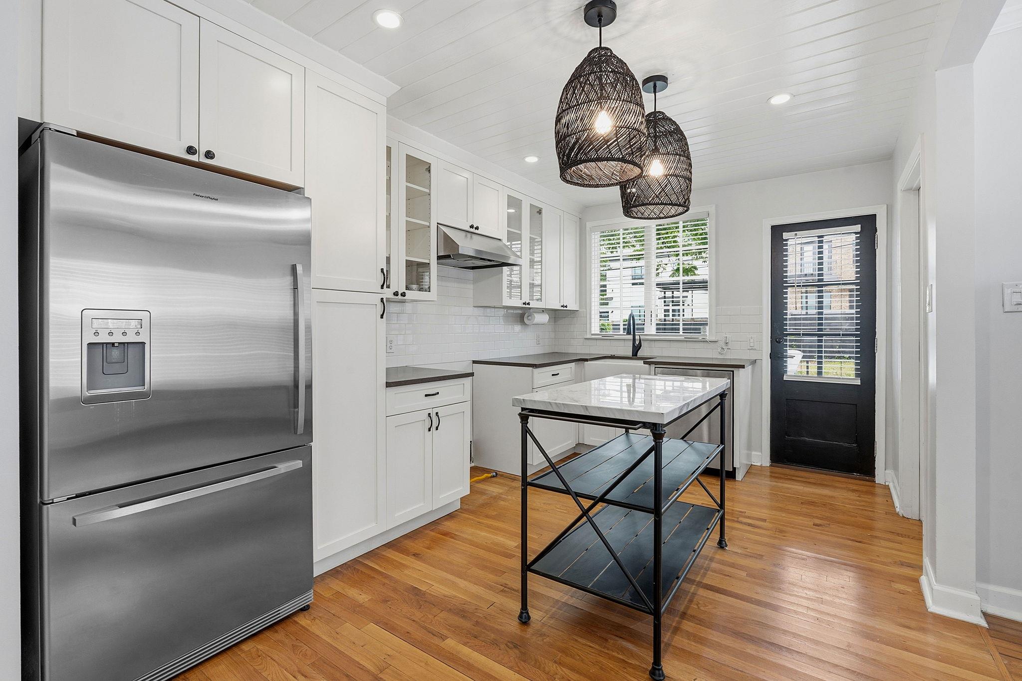 2635 W 45th St, Austin, TX 78731