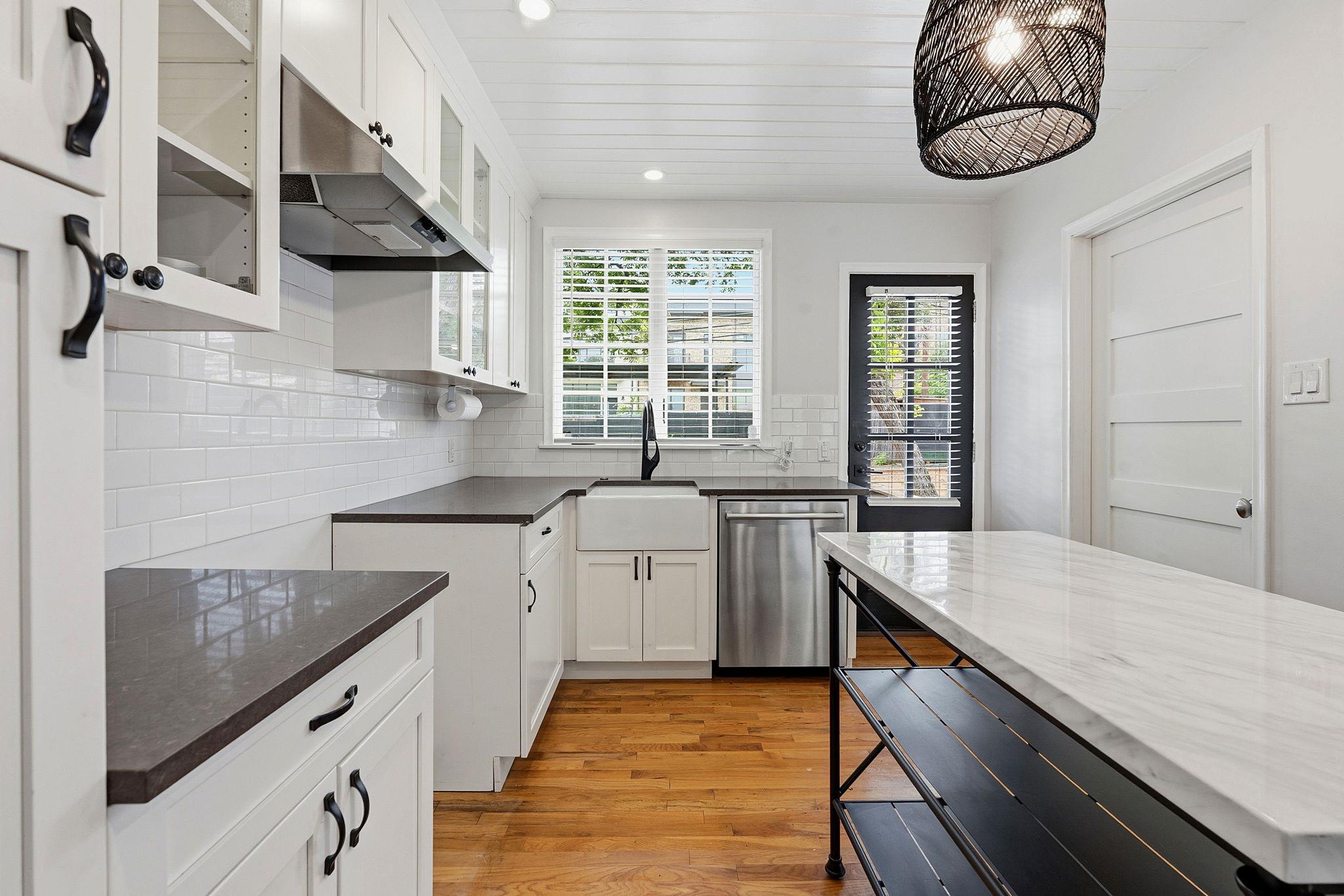 2635 W 45th St, Austin, TX 78731