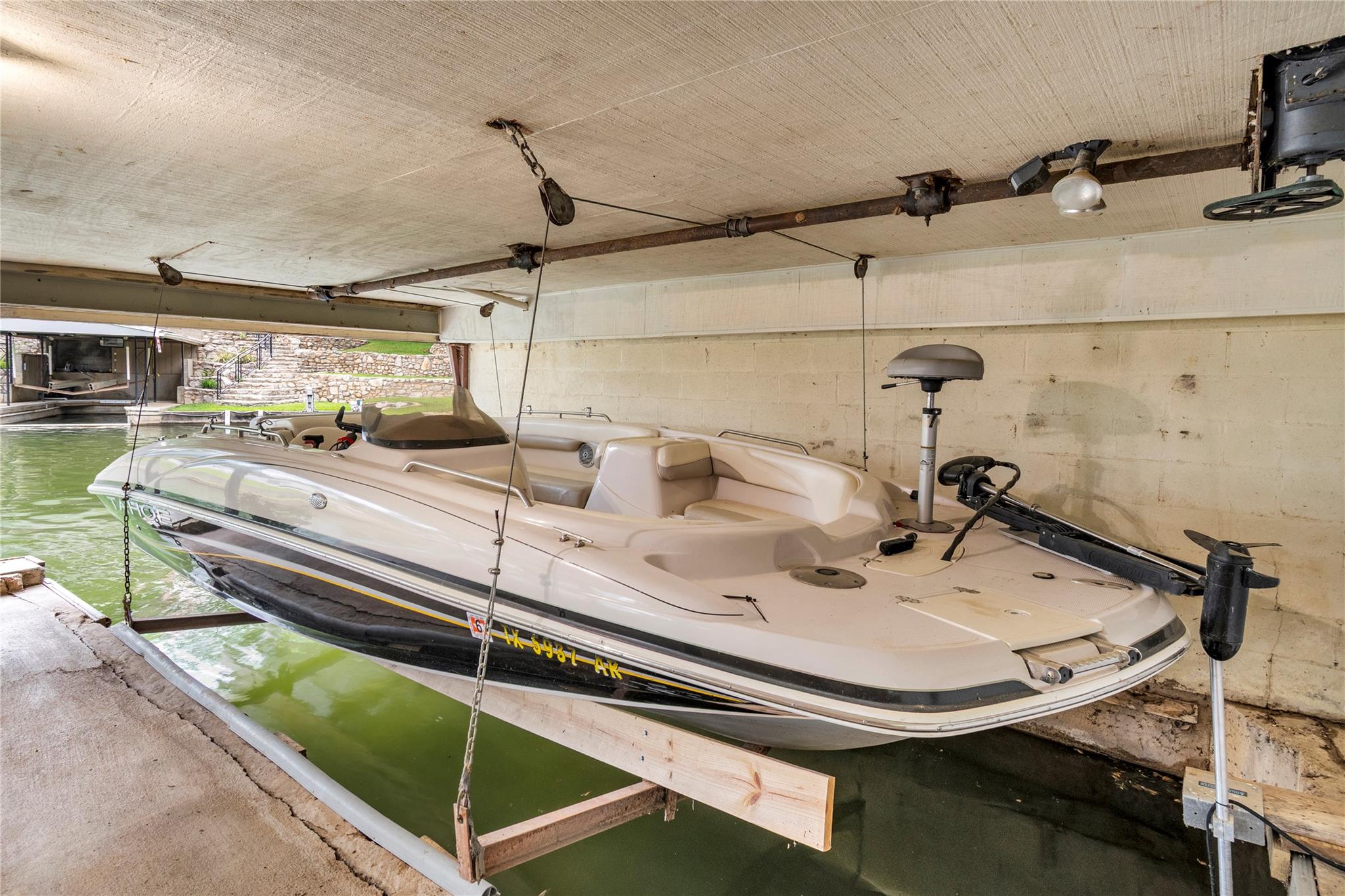 1122 Hill Circle East Dr, Granite Shoals, TX 78654