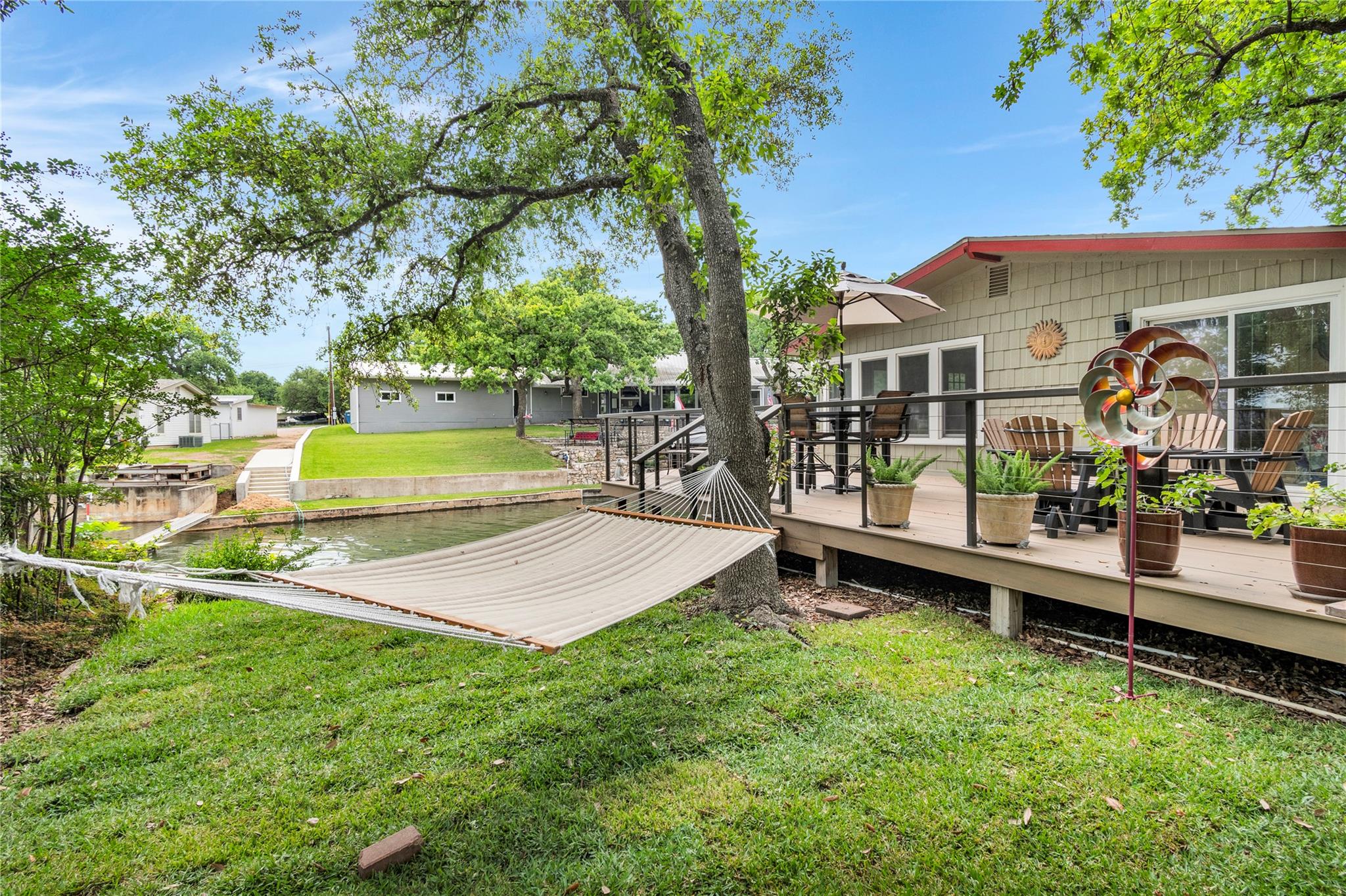 1122 Hill Circle East Dr, Granite Shoals, TX 78654