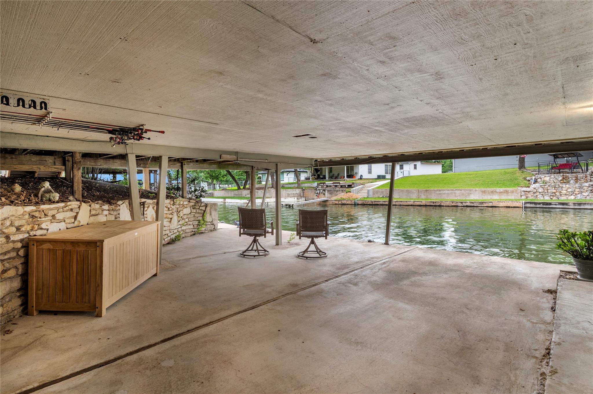 1122 Hill Circle East Dr, Granite Shoals, TX 78654