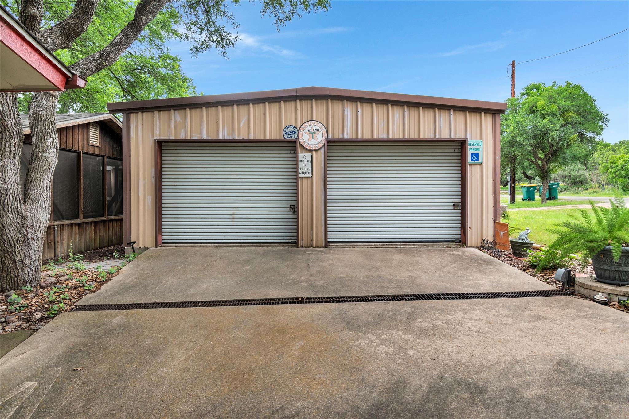 1122 Hill Circle East Dr, Granite Shoals, TX 78654