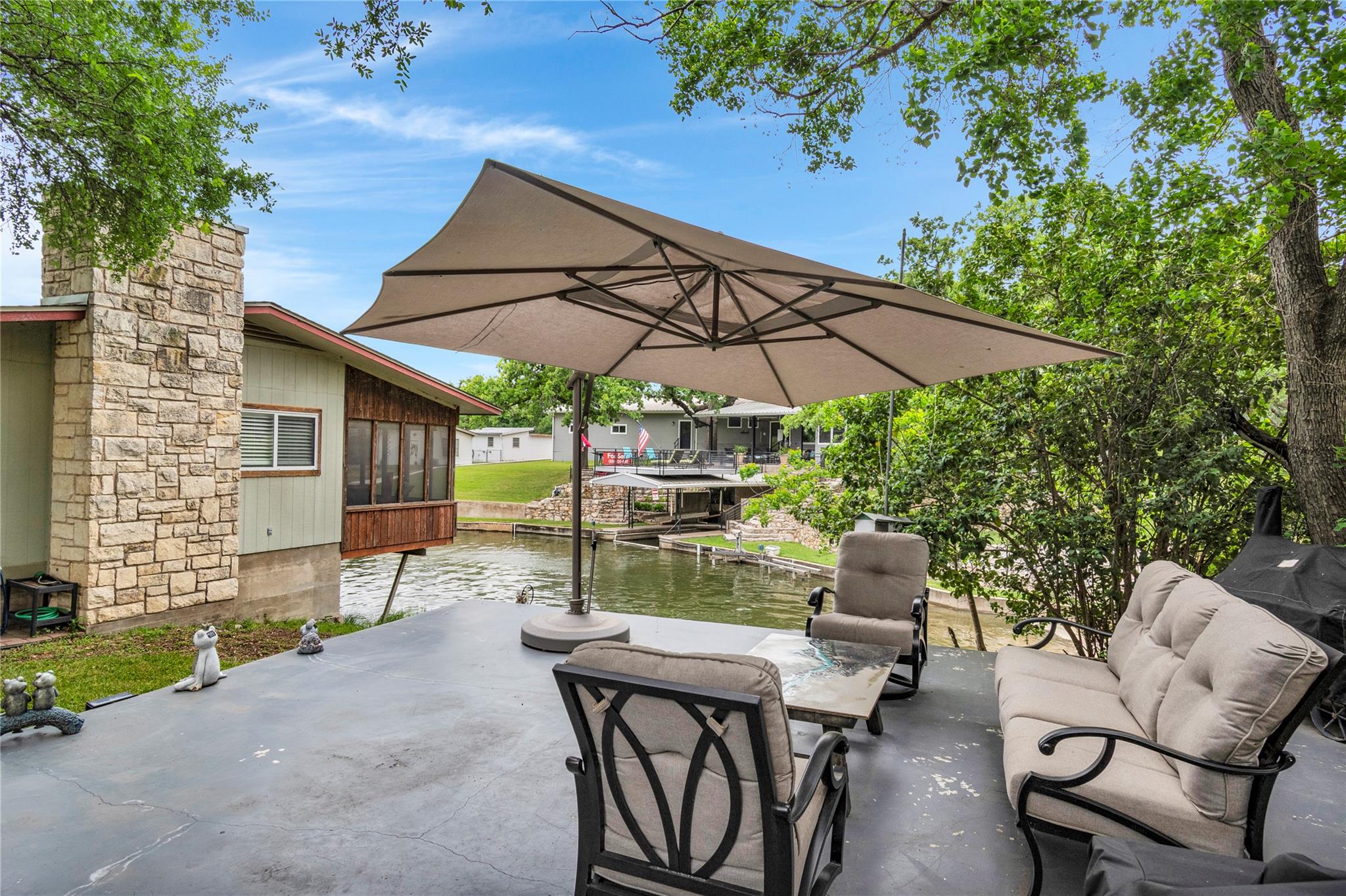 1122 Hill Circle East Dr, Granite Shoals, TX 78654