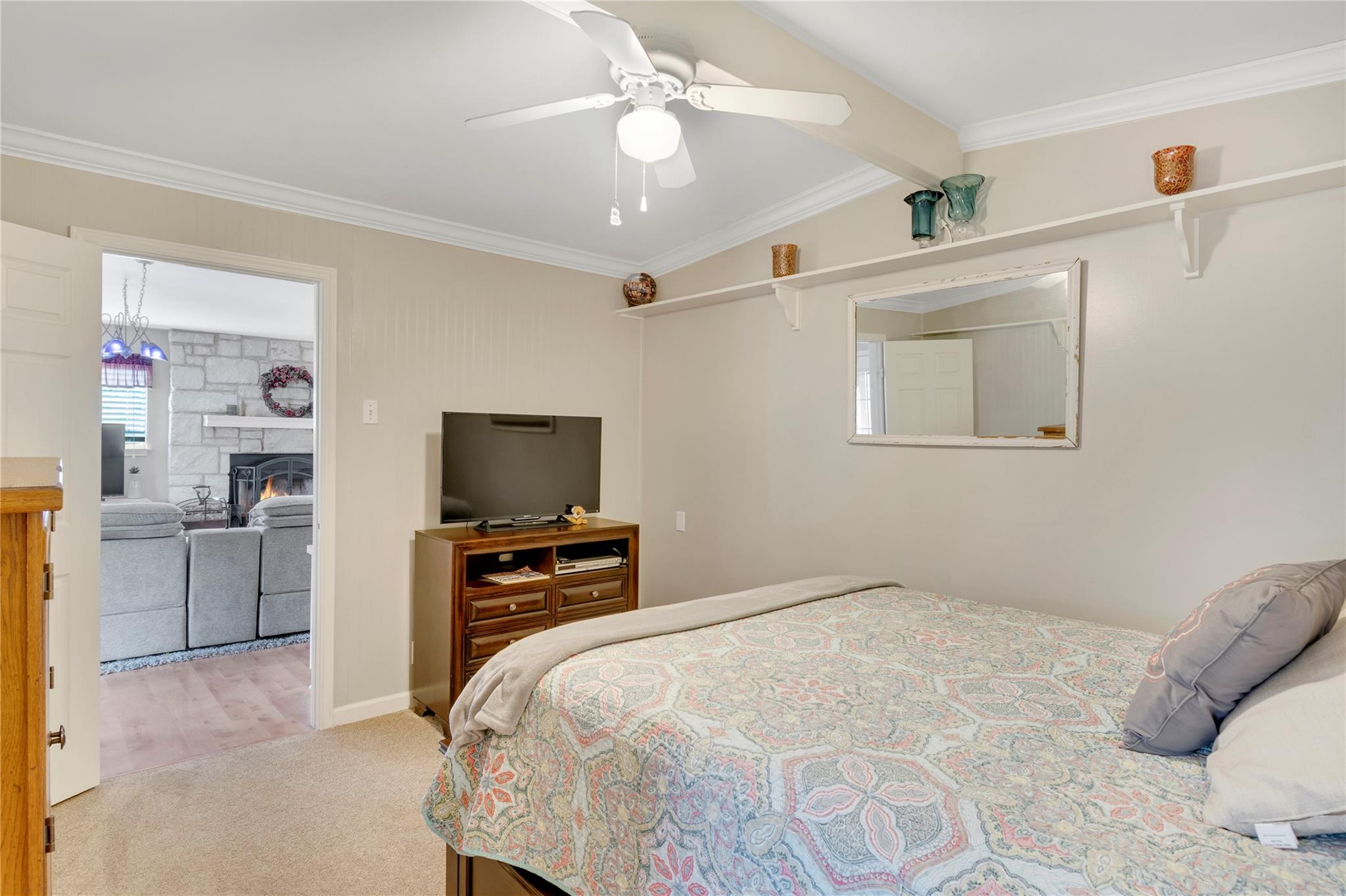 1122 Hill Circle East Dr, Granite Shoals, TX 78654