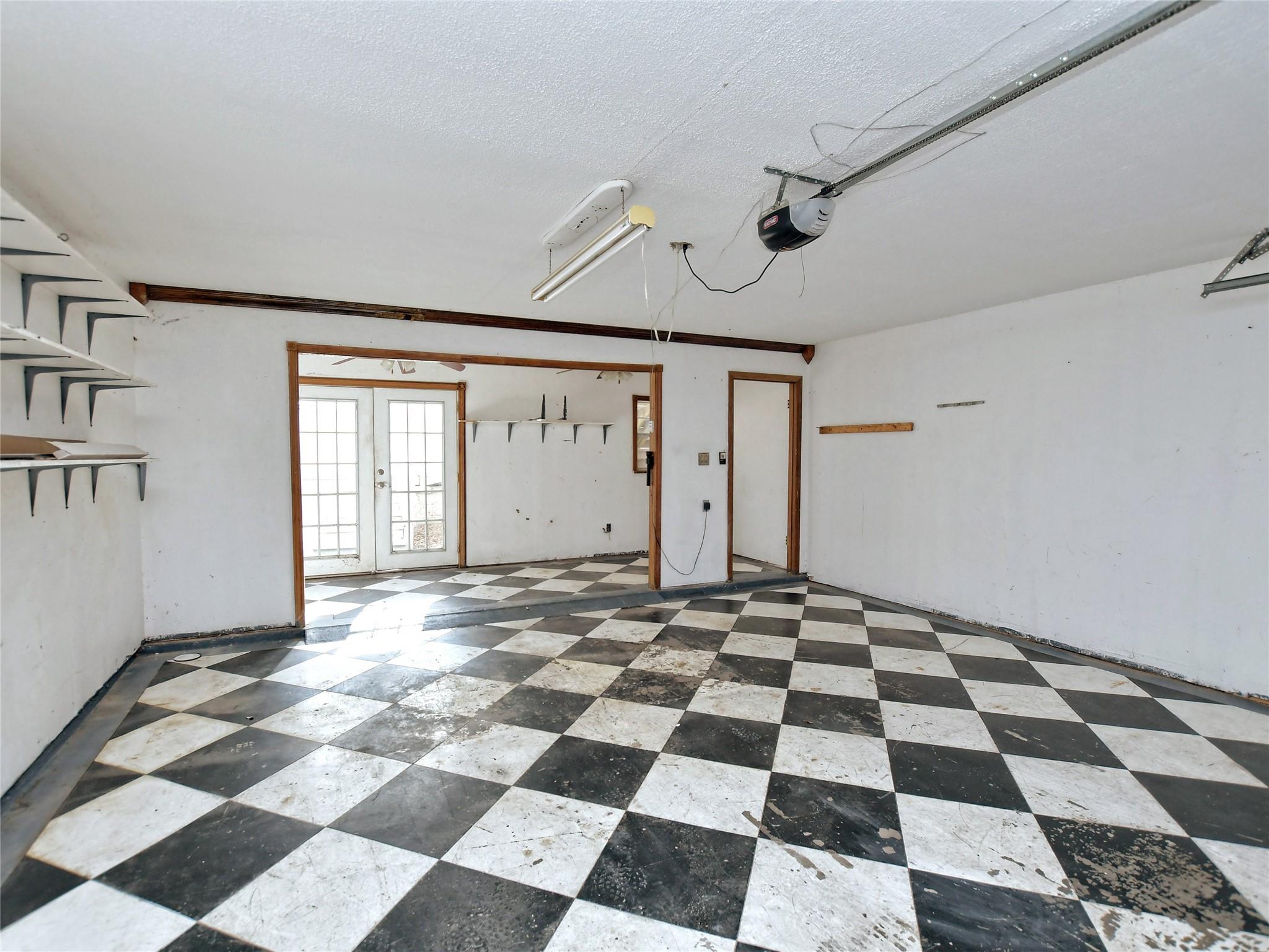 21401 Patton Ave, Lago Vista, TX 78645