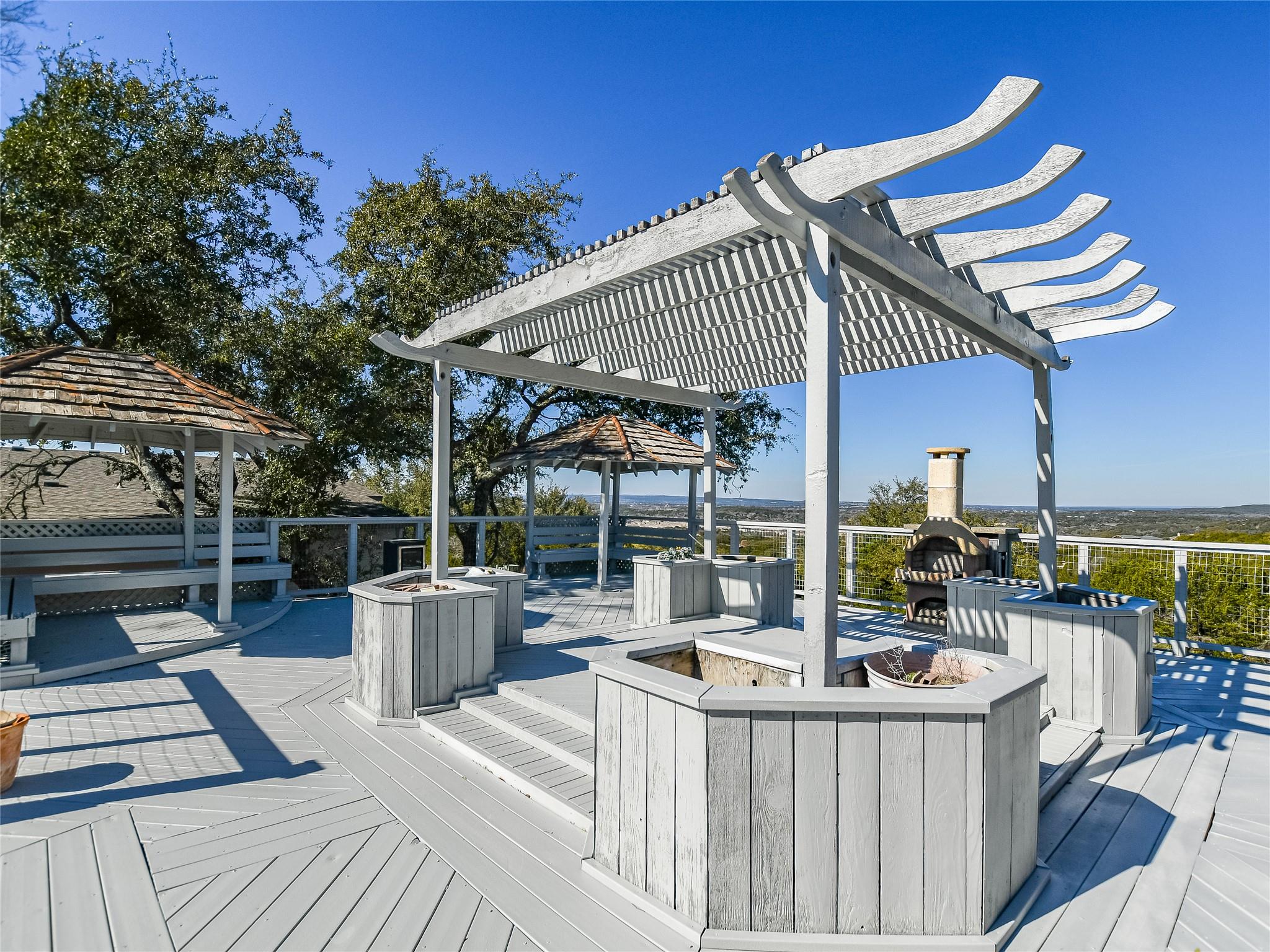 21401 Patton Ave, Lago Vista, TX 78645