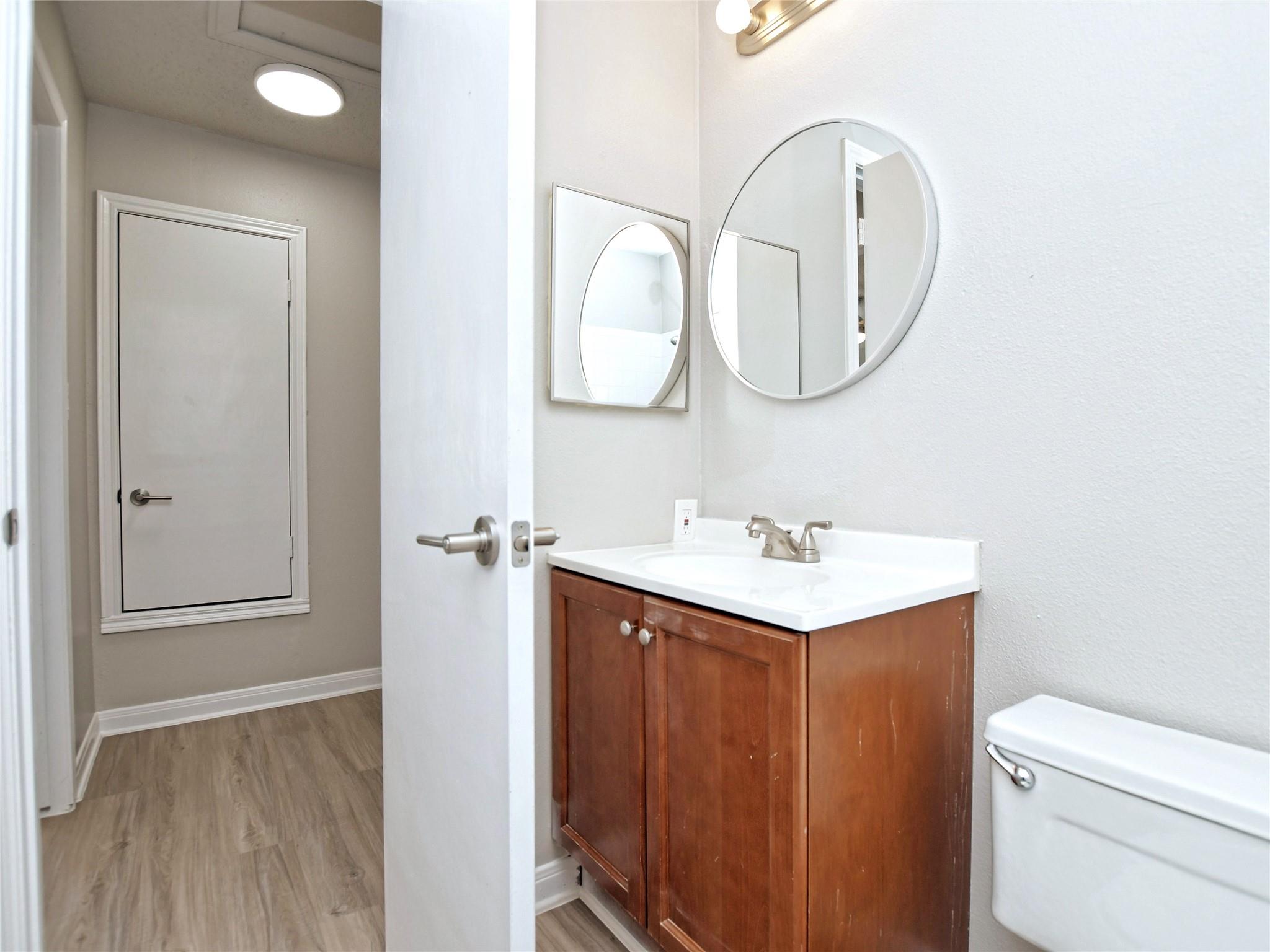 21401 Patton Ave, Lago Vista, TX 78645