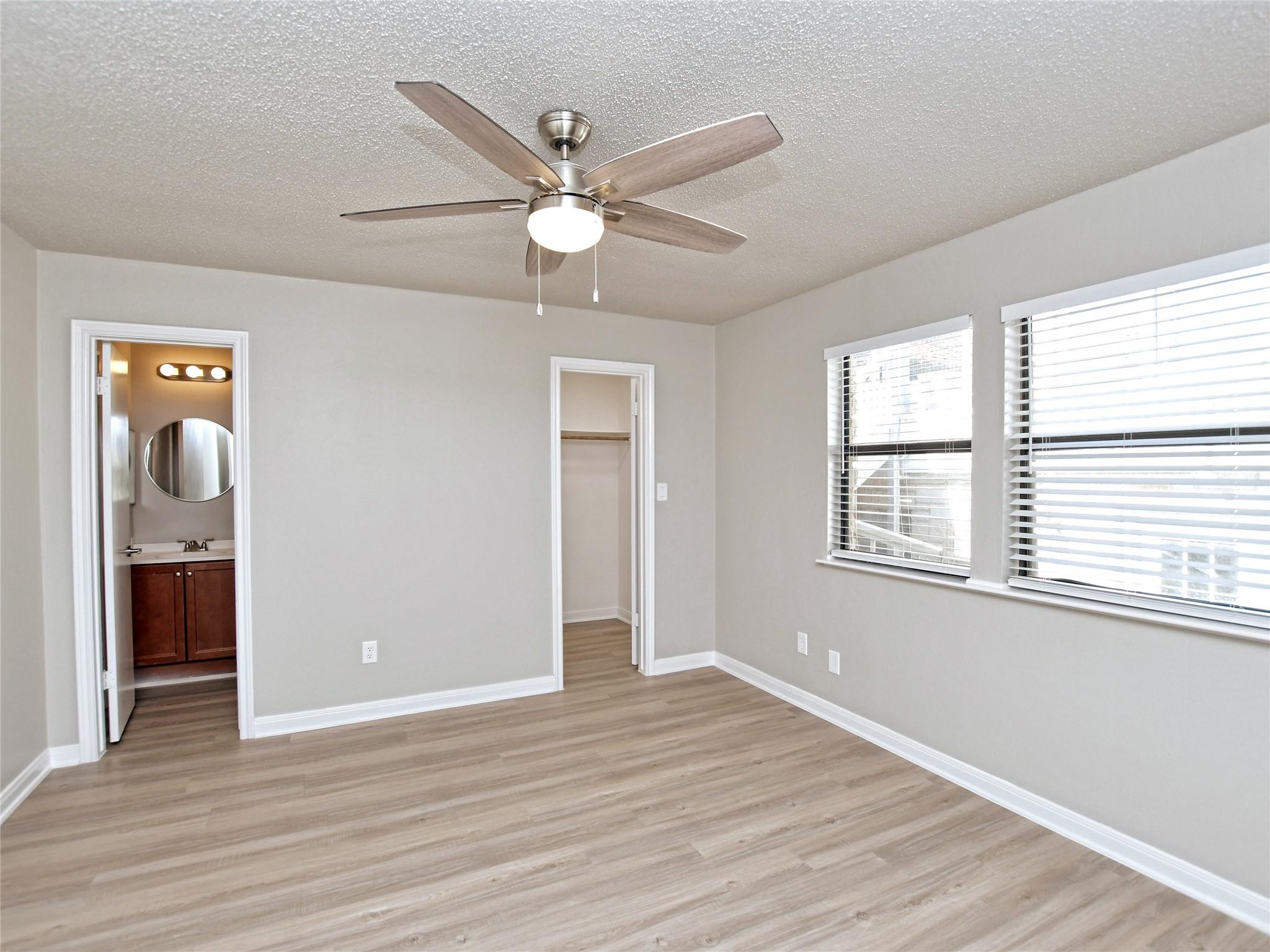 21401 Patton Ave, Lago Vista, TX 78645