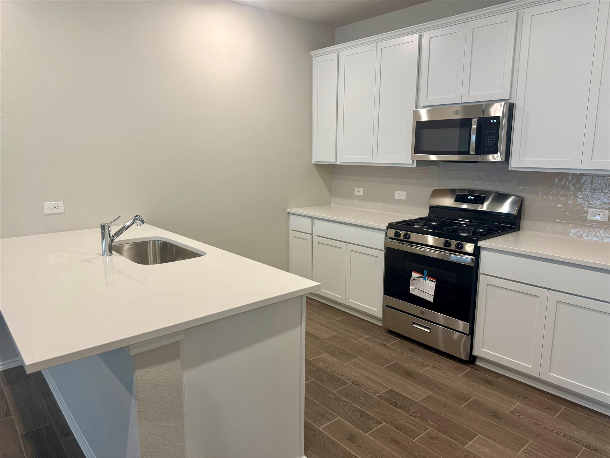 134 Big Banyan Dr, Dripping Springs, TX 78620