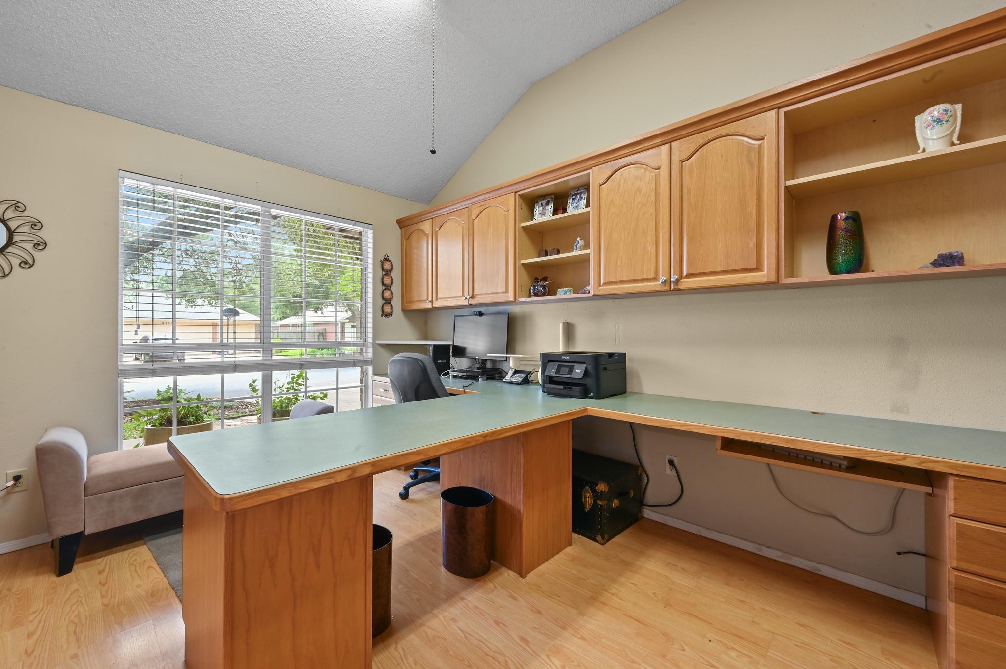 4110 Paseo Dr, Austin, TX 78739