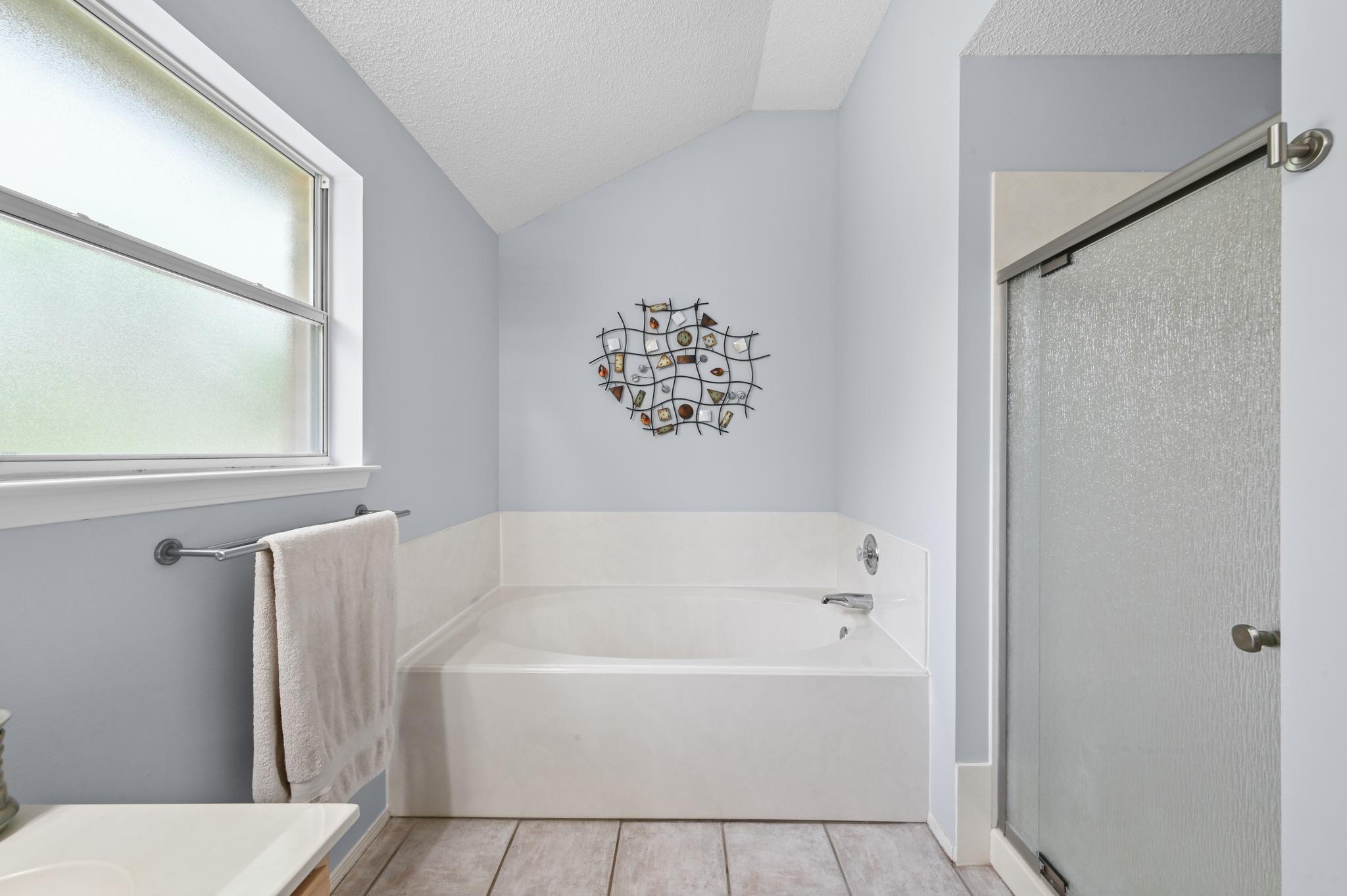 4110 Paseo Dr, Austin, TX 78739
