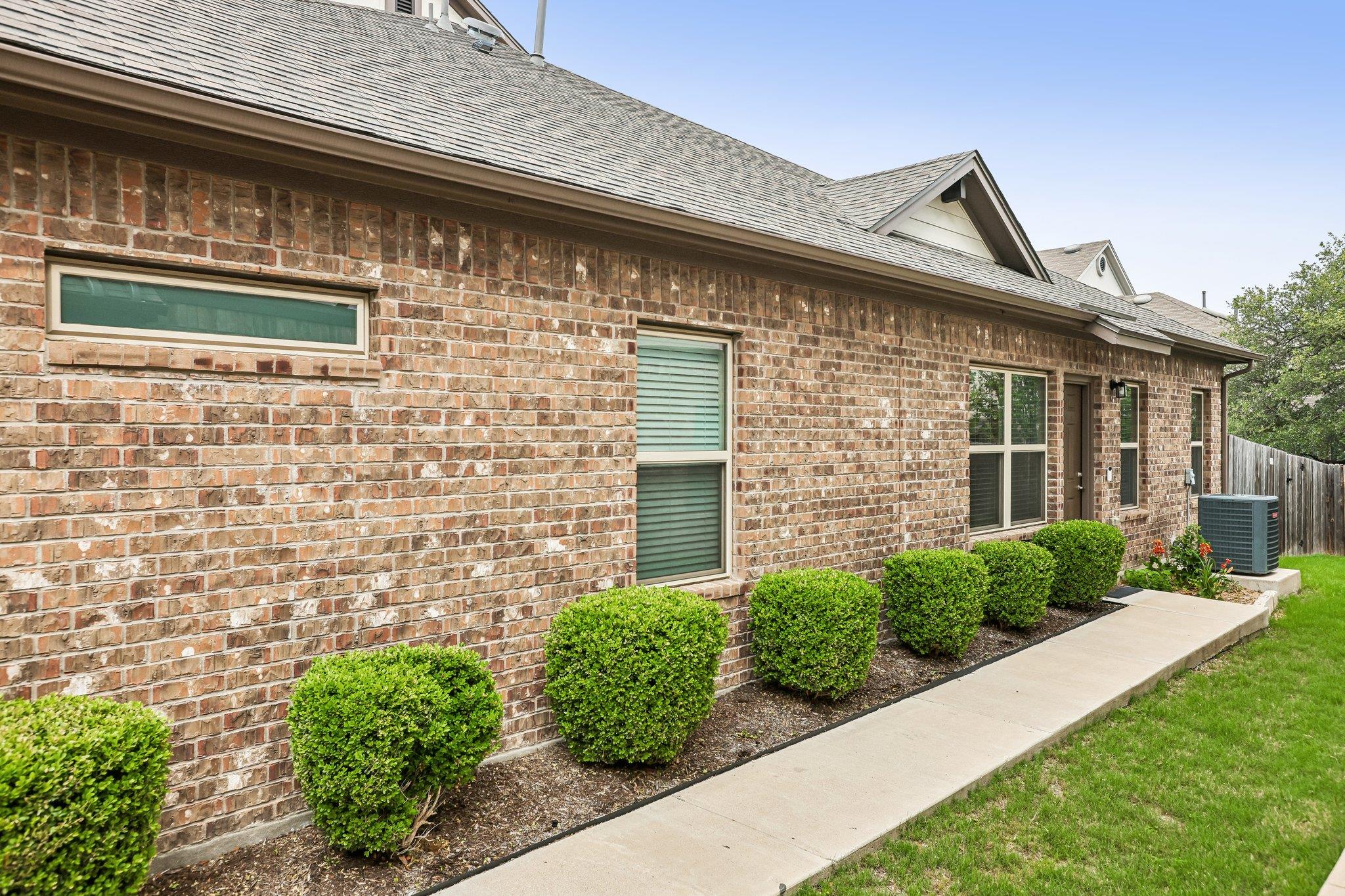 2304 S Lakeline Blvd # 273, Cedar Park, TX 78613