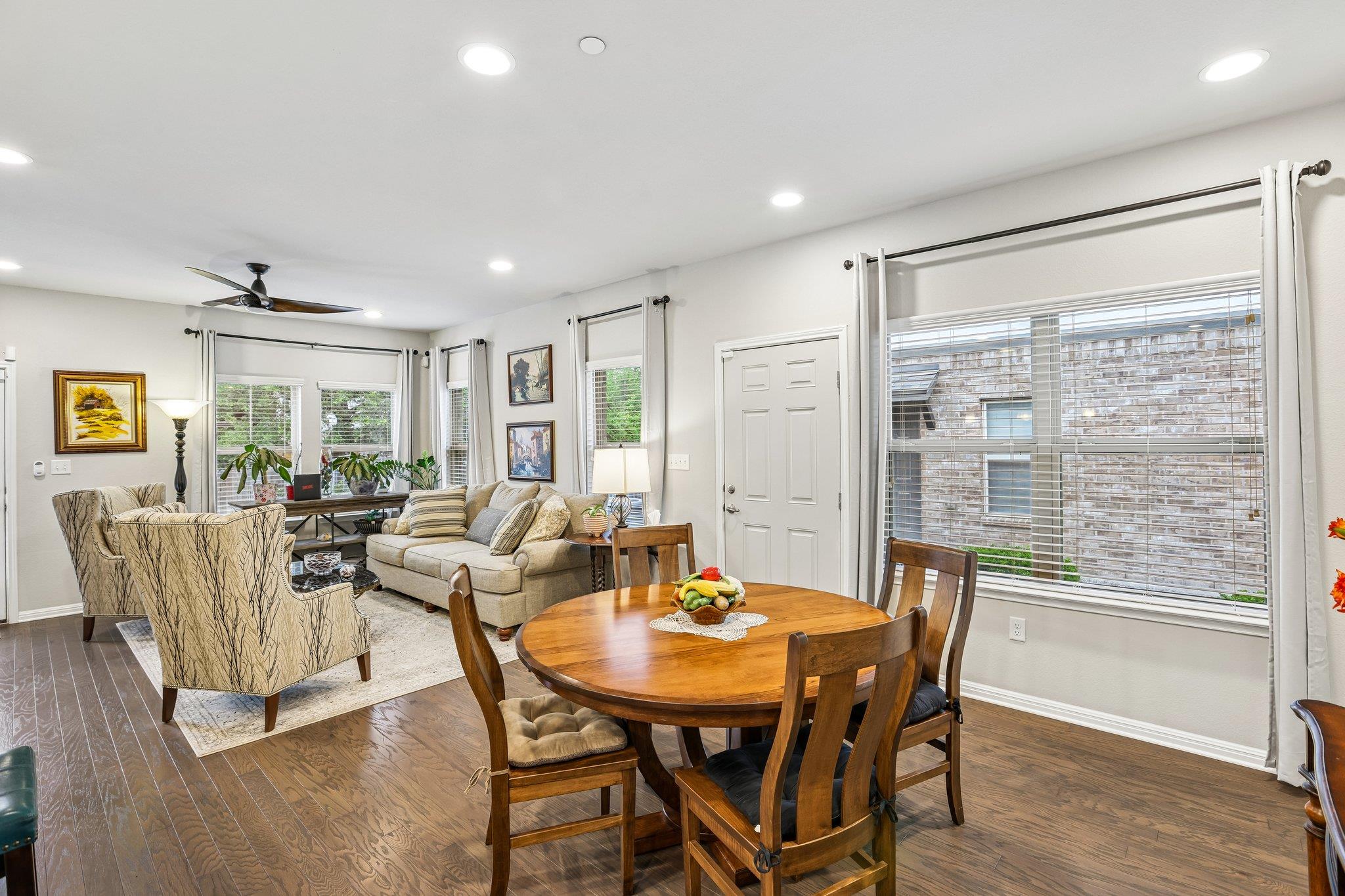 2304 S Lakeline Blvd # 273, Cedar Park, TX 78613