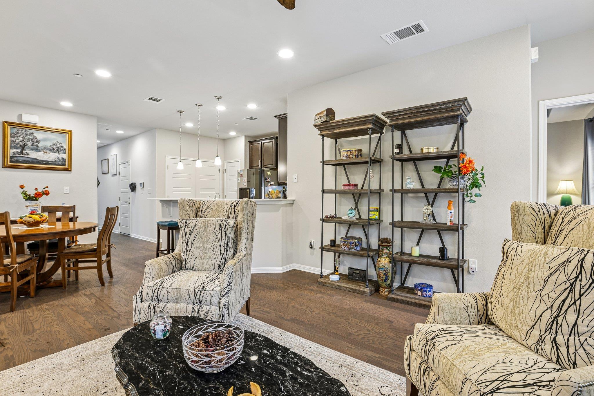 2304 S Lakeline Blvd # 273, Cedar Park, TX 78613