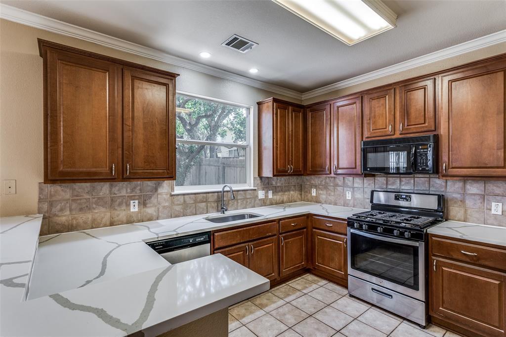 4004 Canyon Glen Cir, Austin, TX 78732