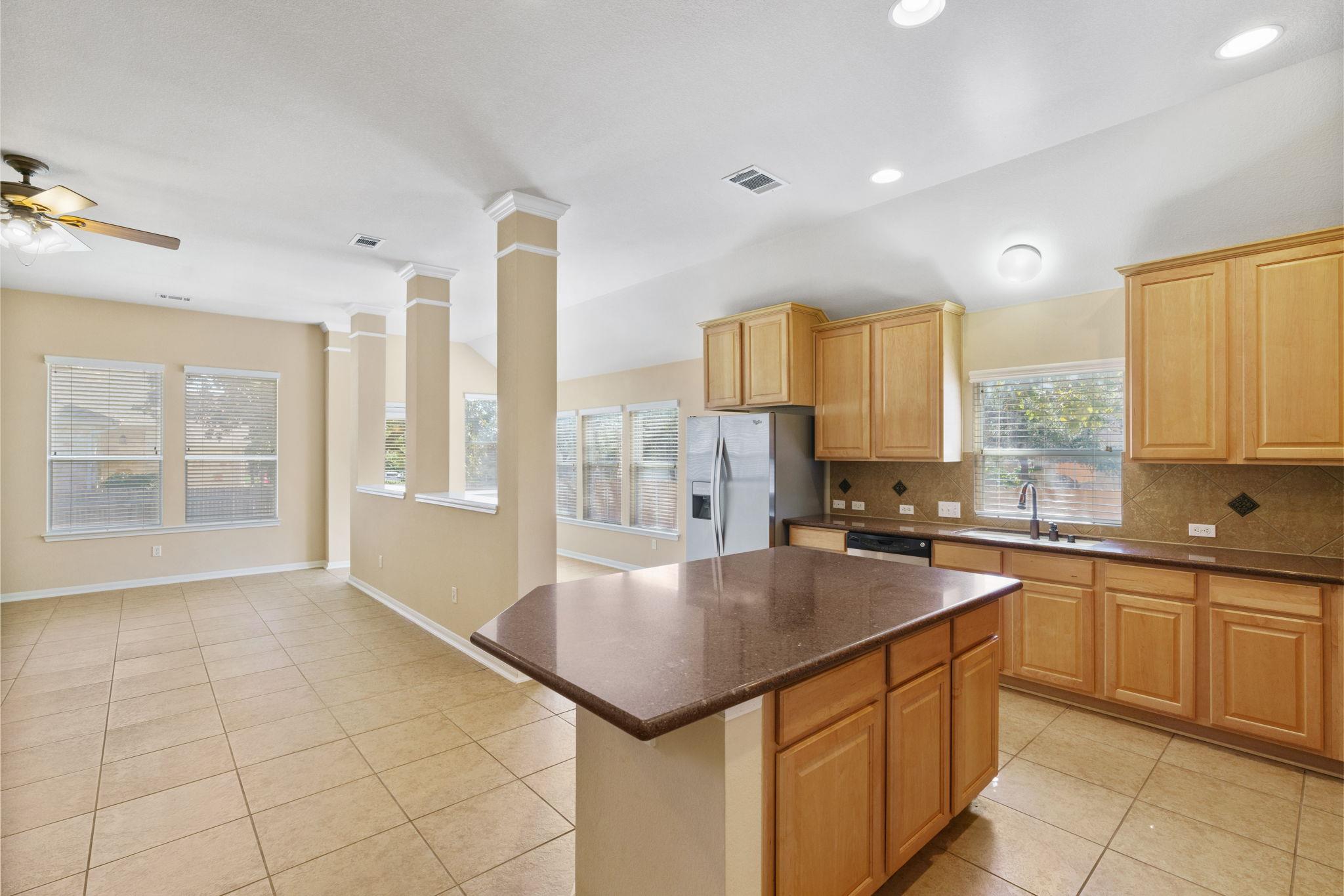 3501 Shellcastle Ln, Round Rock, TX 78681