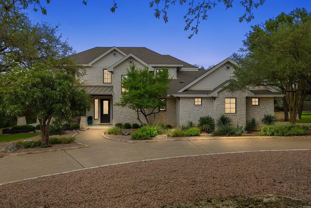 8400 Blazyk Dr, Austin, TX 78737