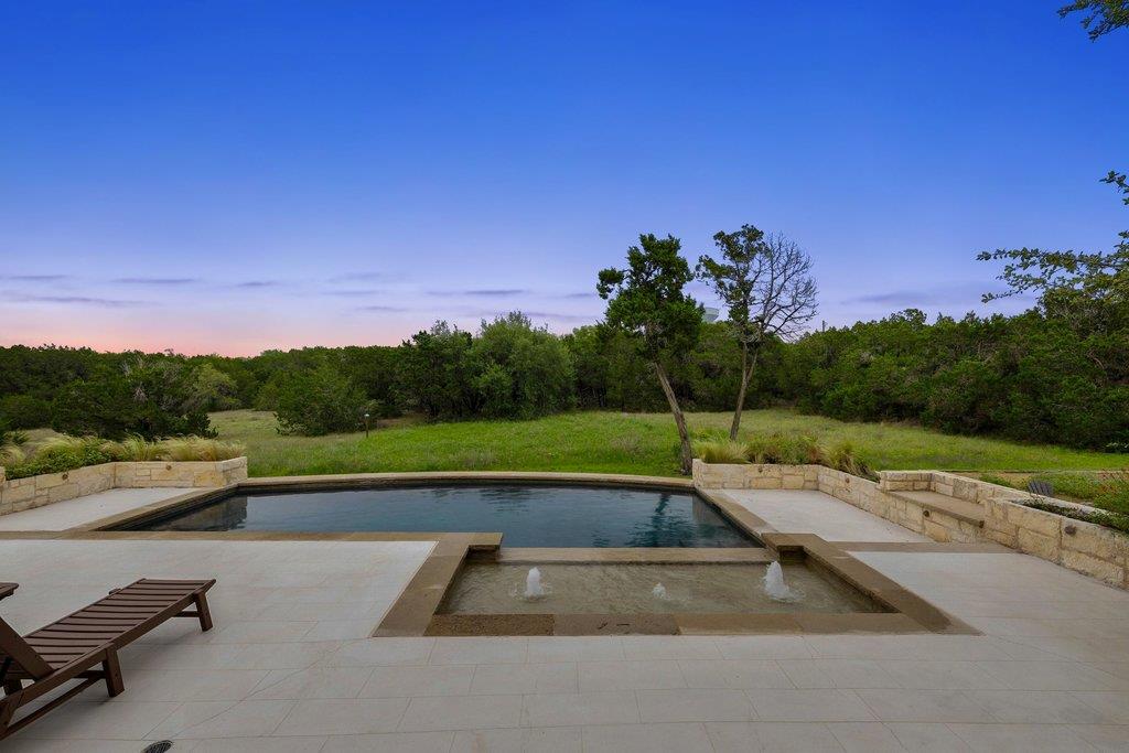 8400 Blazyk Dr, Austin, TX 78737