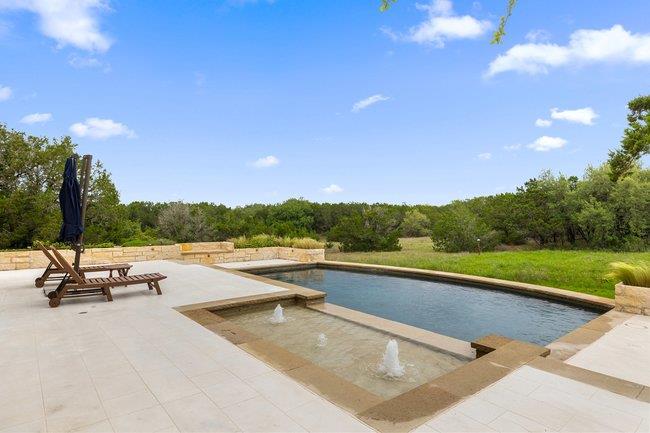 8400 Blazyk Dr, Austin, TX 78737