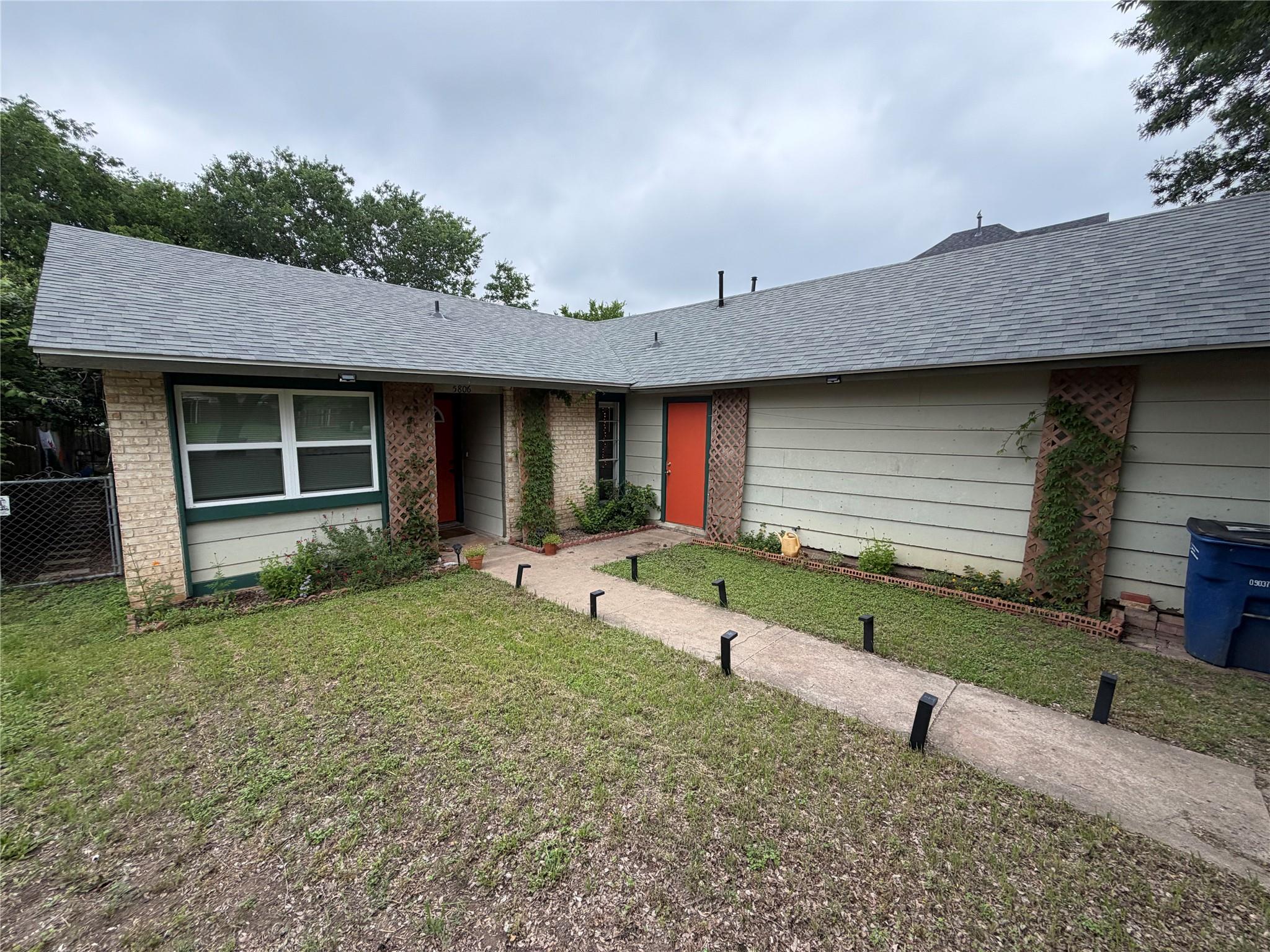 5806 Emerald Forest Dr # A, Austin, TX 78745