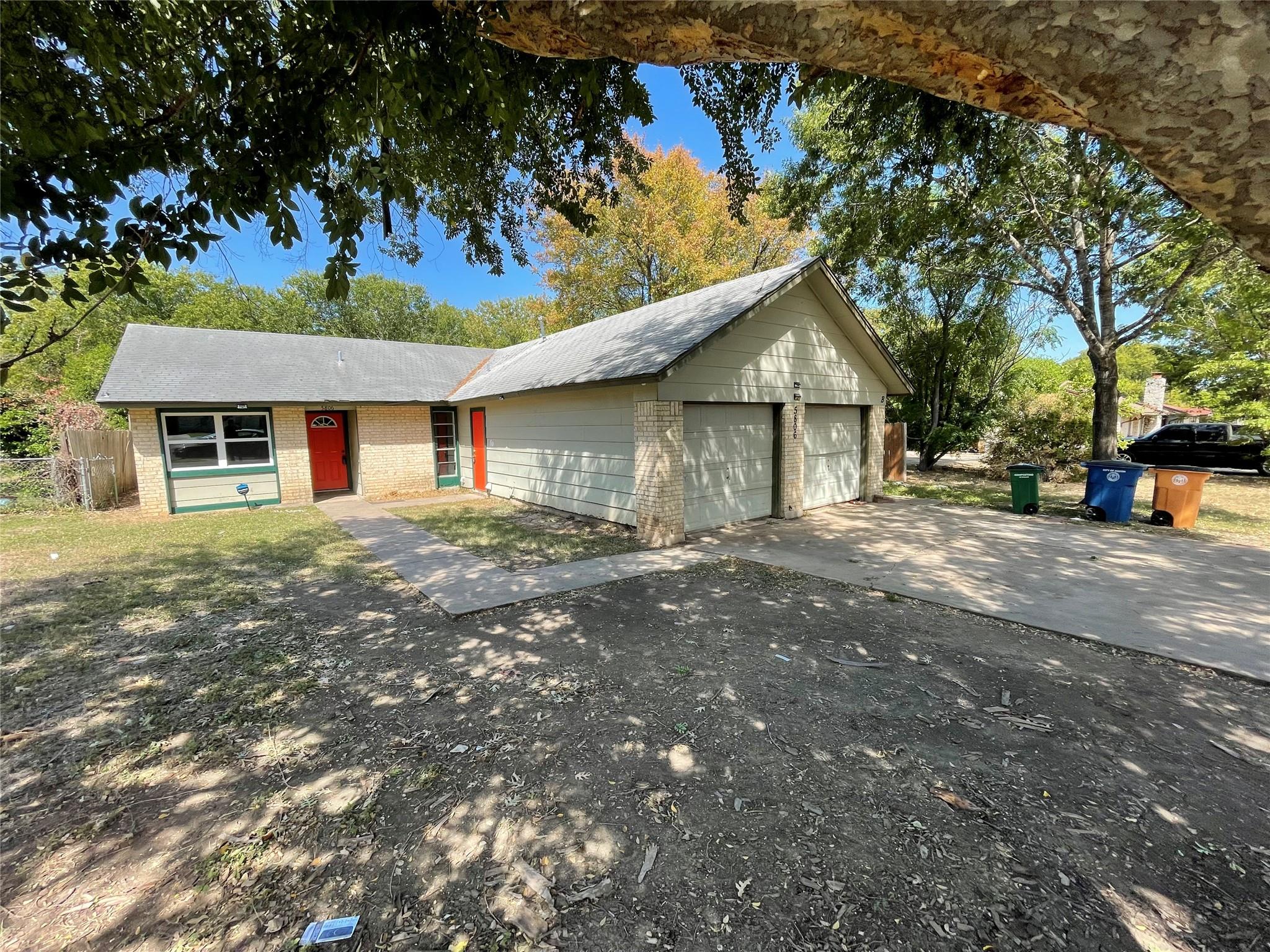 5806 Emerald Forest Dr # A, Austin, TX 78745