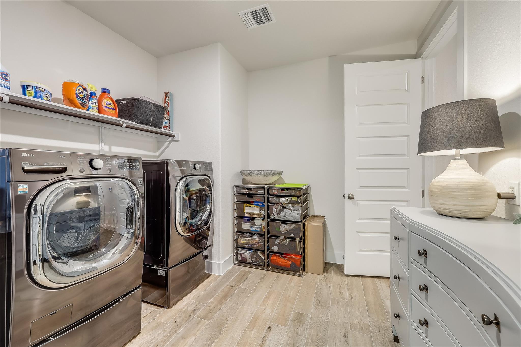 8400 Skytex St, Austin, TX 78744