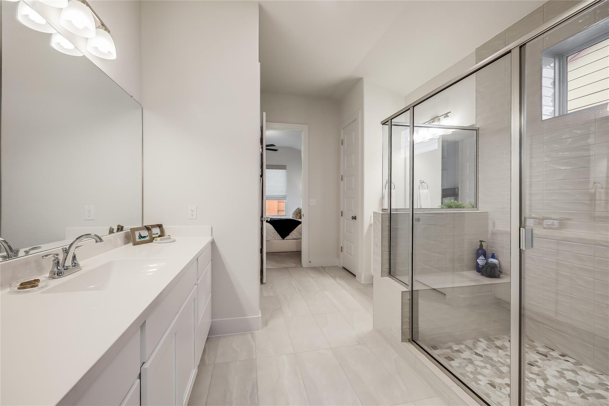 8400 Skytex St, Austin, TX 78744