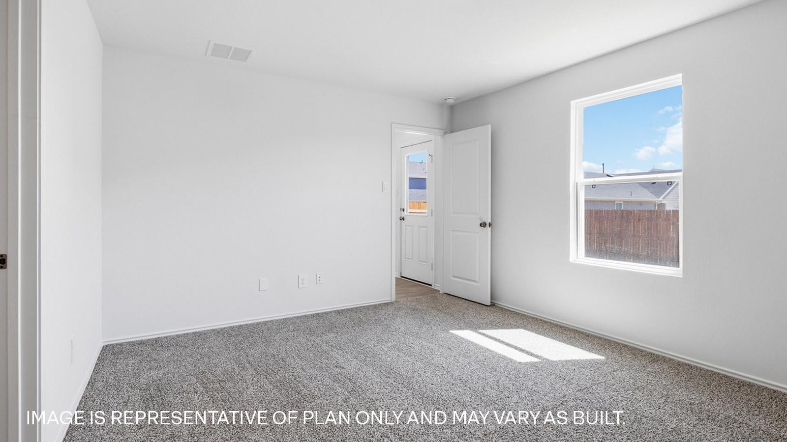 381 Ebbsfleet Dr, Uhland, TX 78640